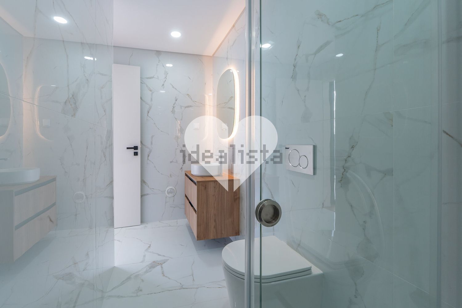 小楼房或独栋别墅出售在Santa Iria de Azoia - São João da Talha - Bobadela - 卫生间