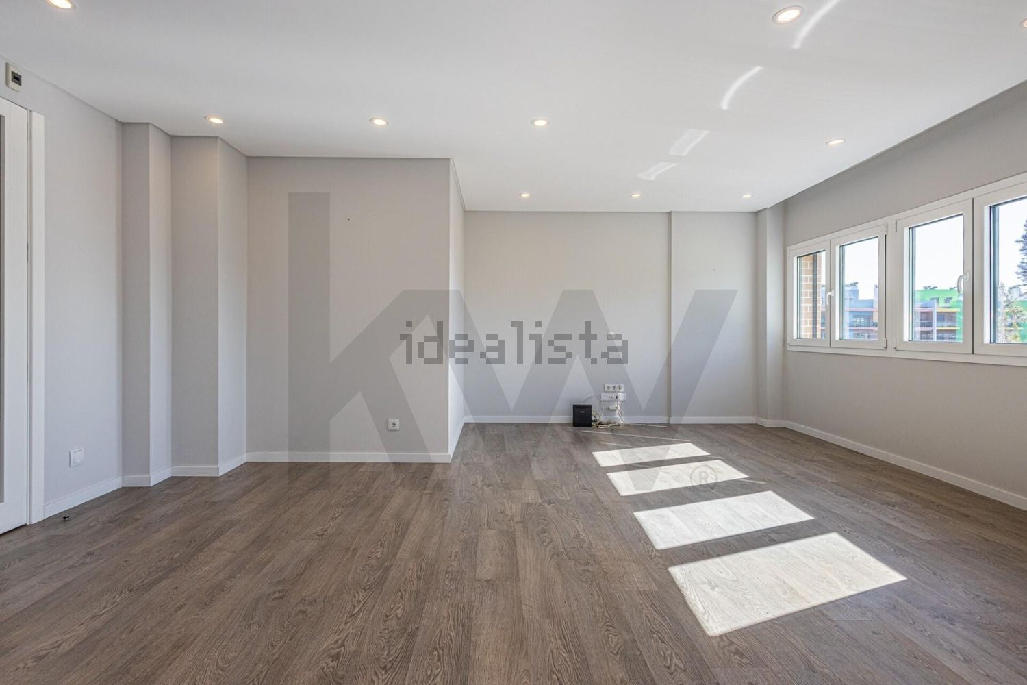 出租公寓 t2在Avenida Amália Rodrigues, 11 - 居住