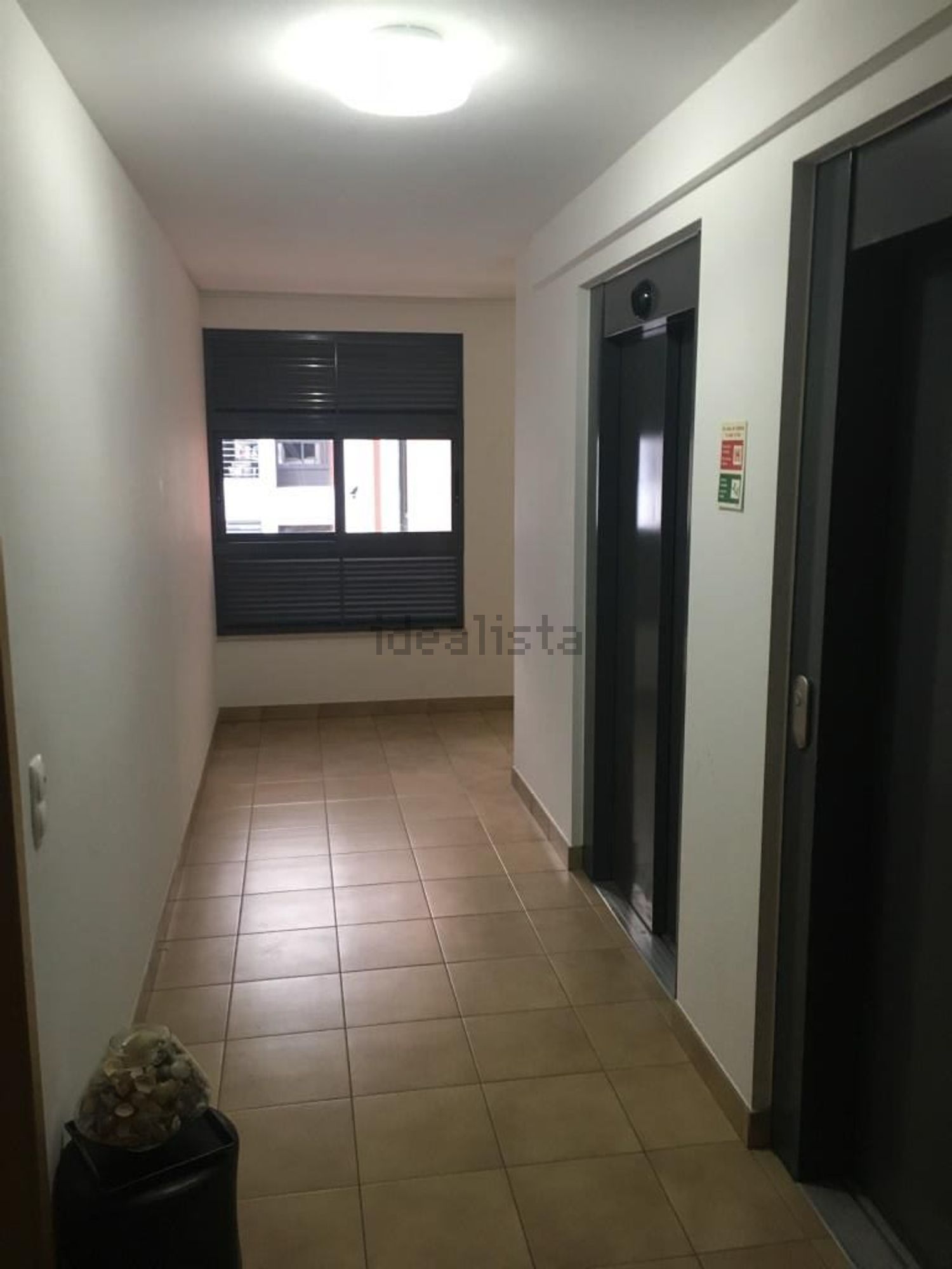 出租公寓 t2在Rua João Abel Manta, 1750 -131 - 详情