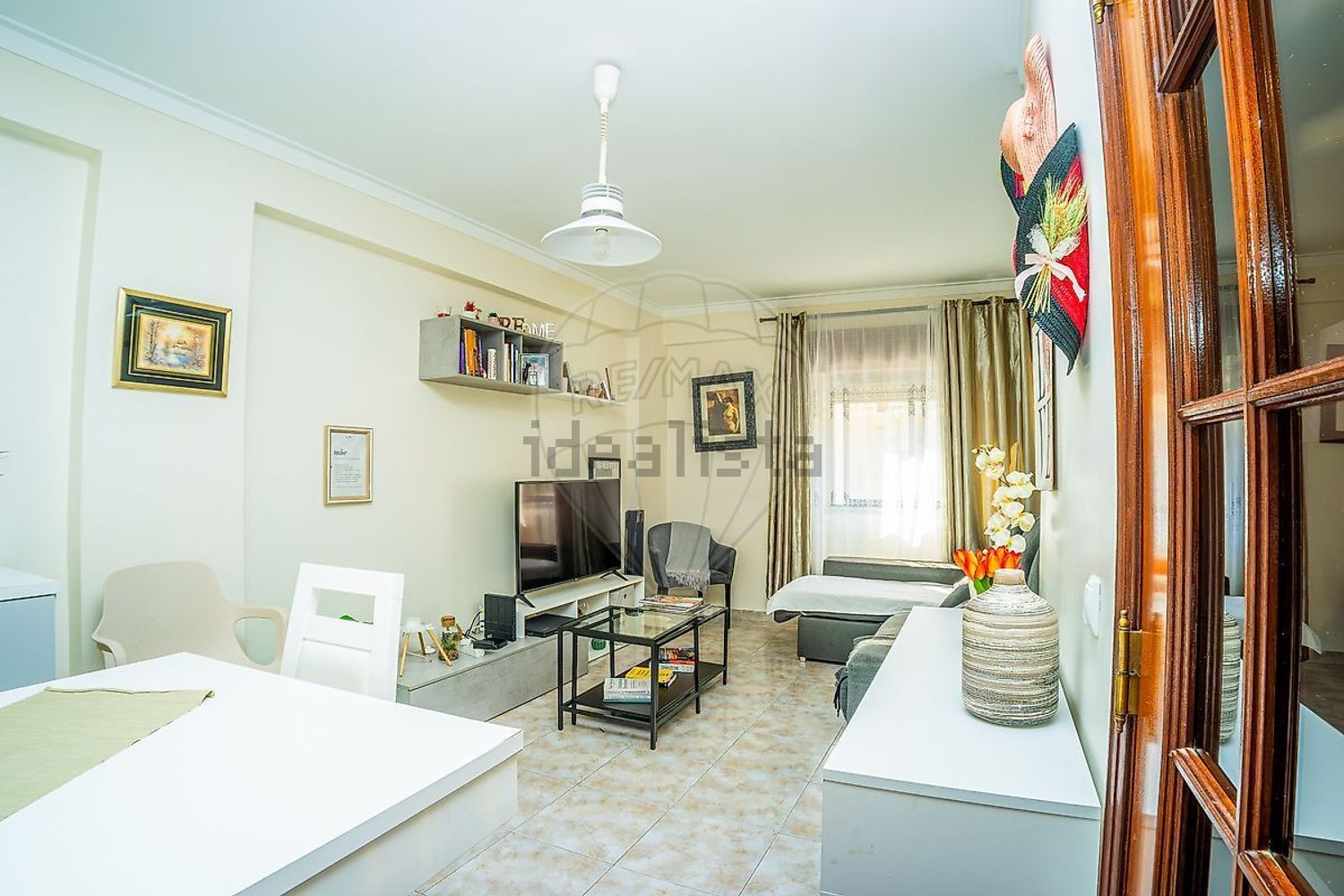 公寓 t2出售在Praceta Gaspar Corte Real, 29 - 客厅