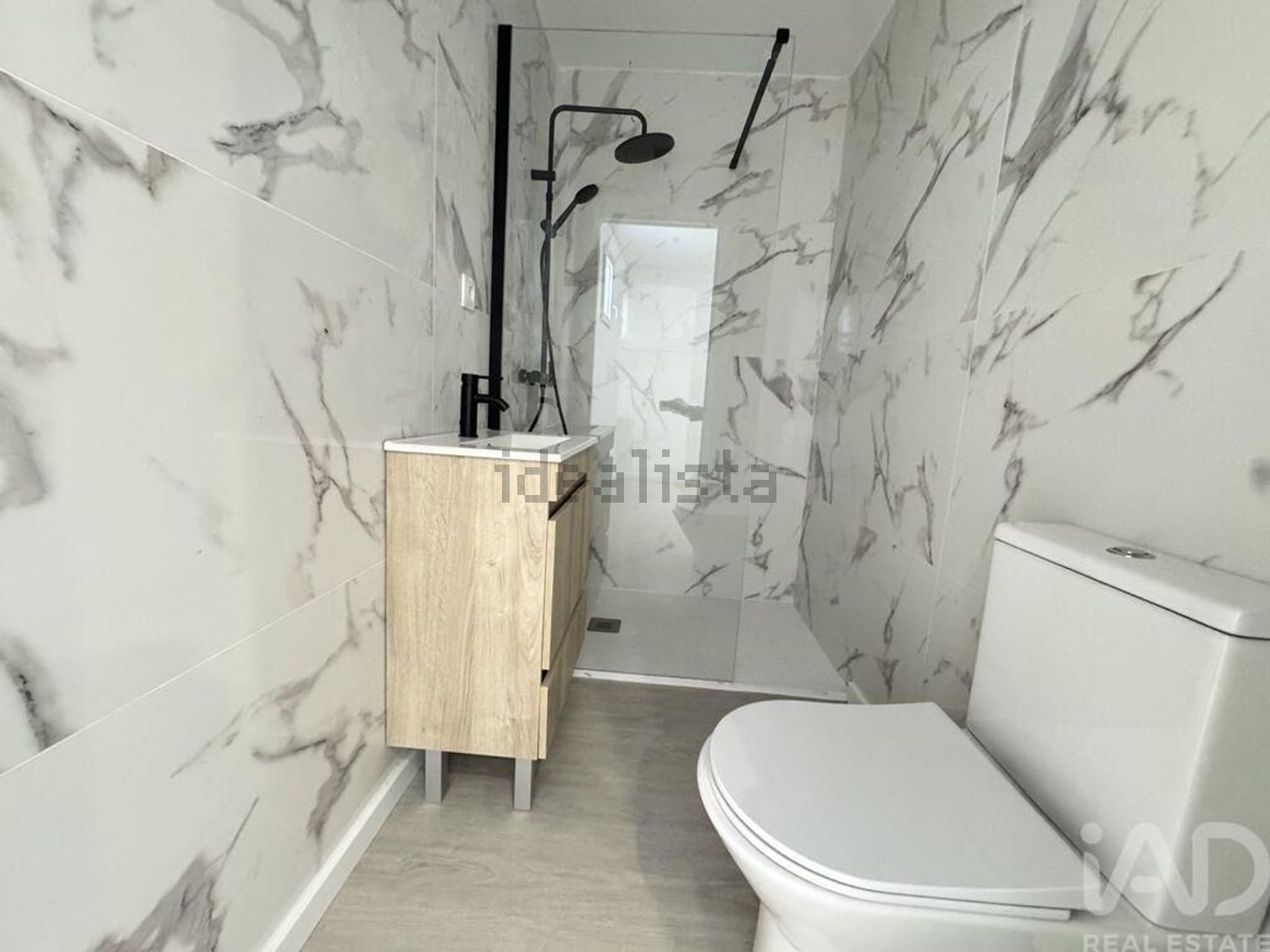 小楼房或别墅出售在Ventosa - 卫生间