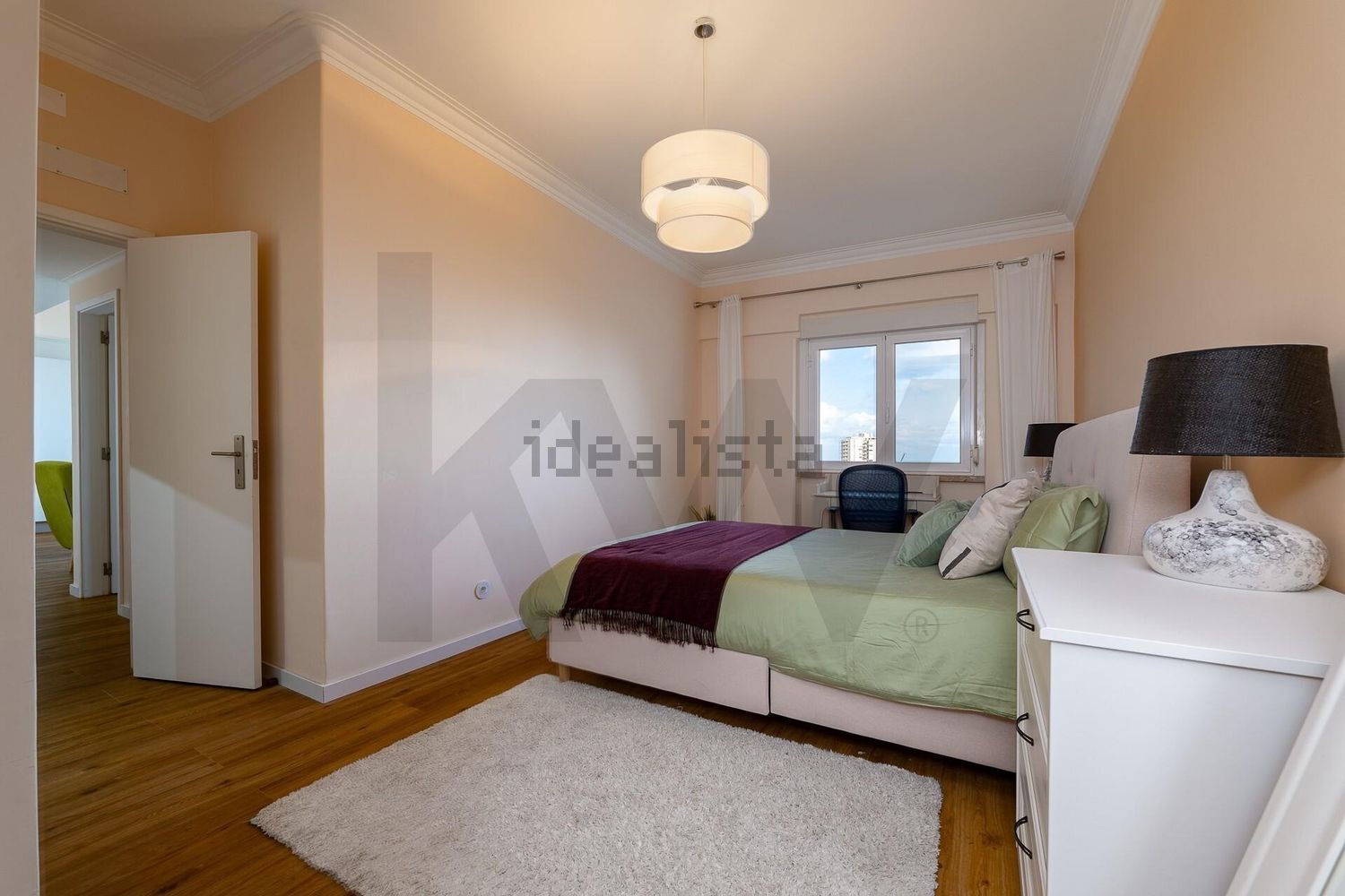 公寓 t2出售在Rua General Justiniano Padrel s/n - 卧室