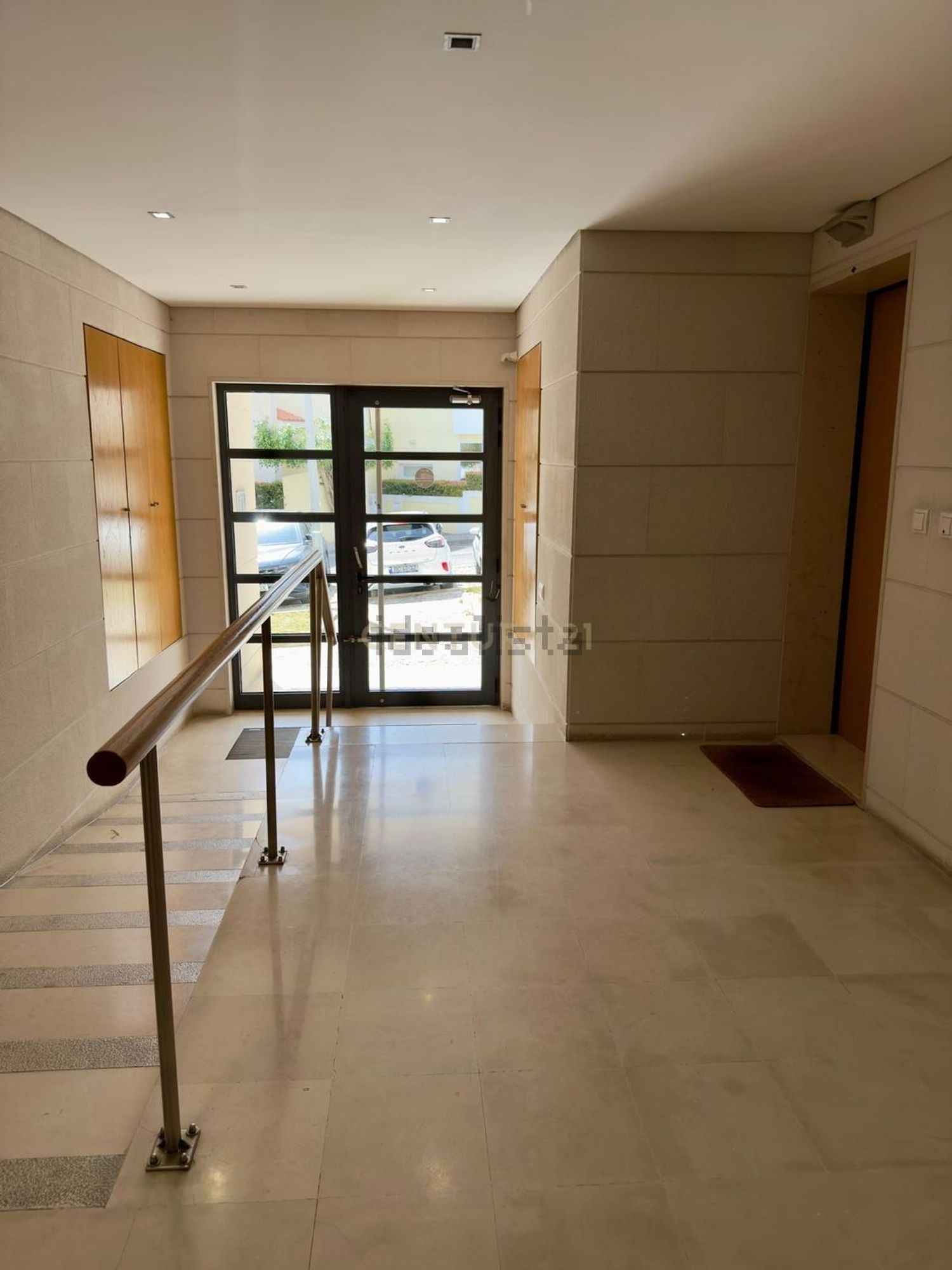 公寓 t1出售在Rua Maria Beatriz Mexia, 24 - 照片