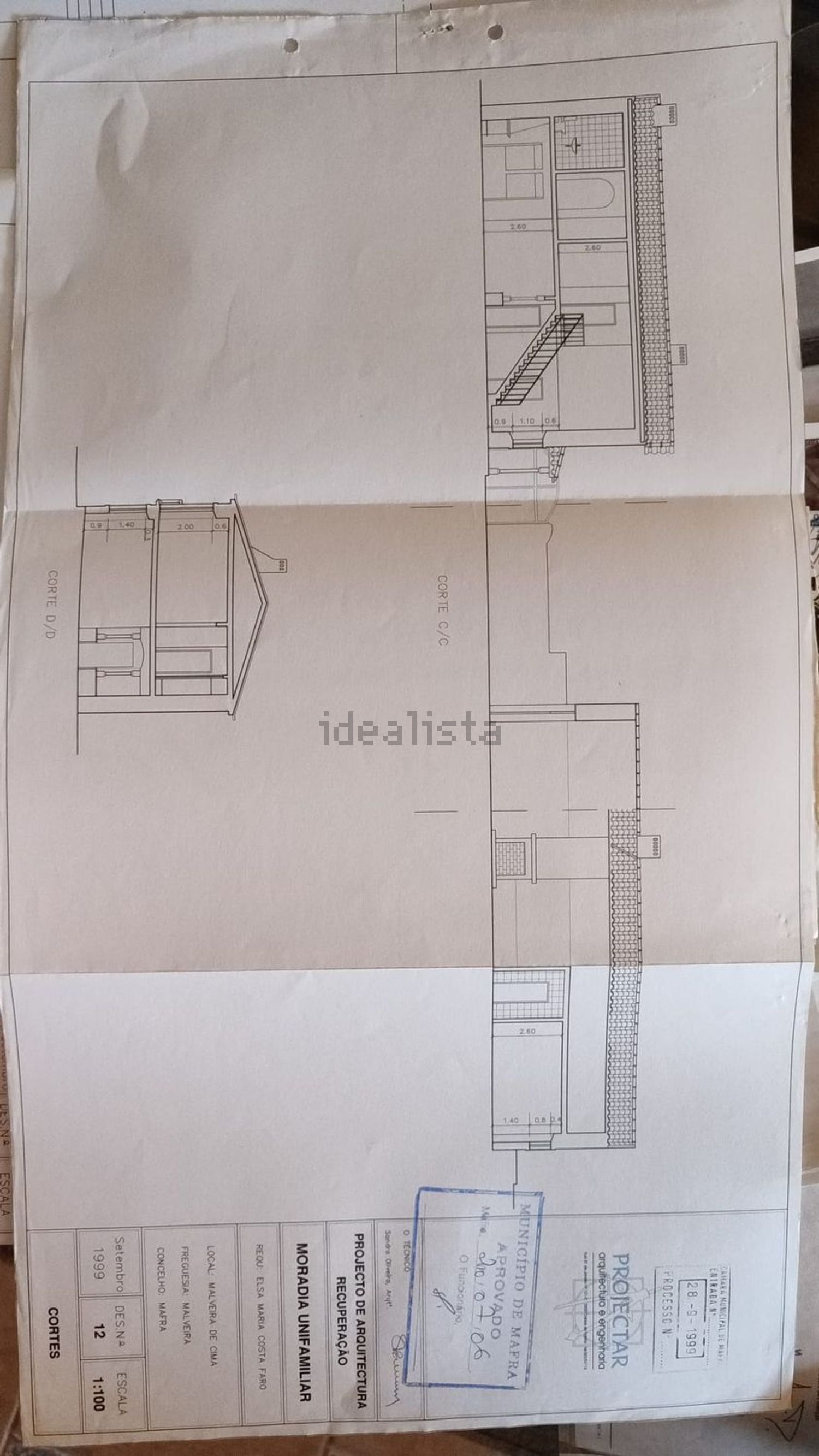 小楼房或独栋别墅出售在Rua Nossa Senhora dos Remédios, 32 - 平面图