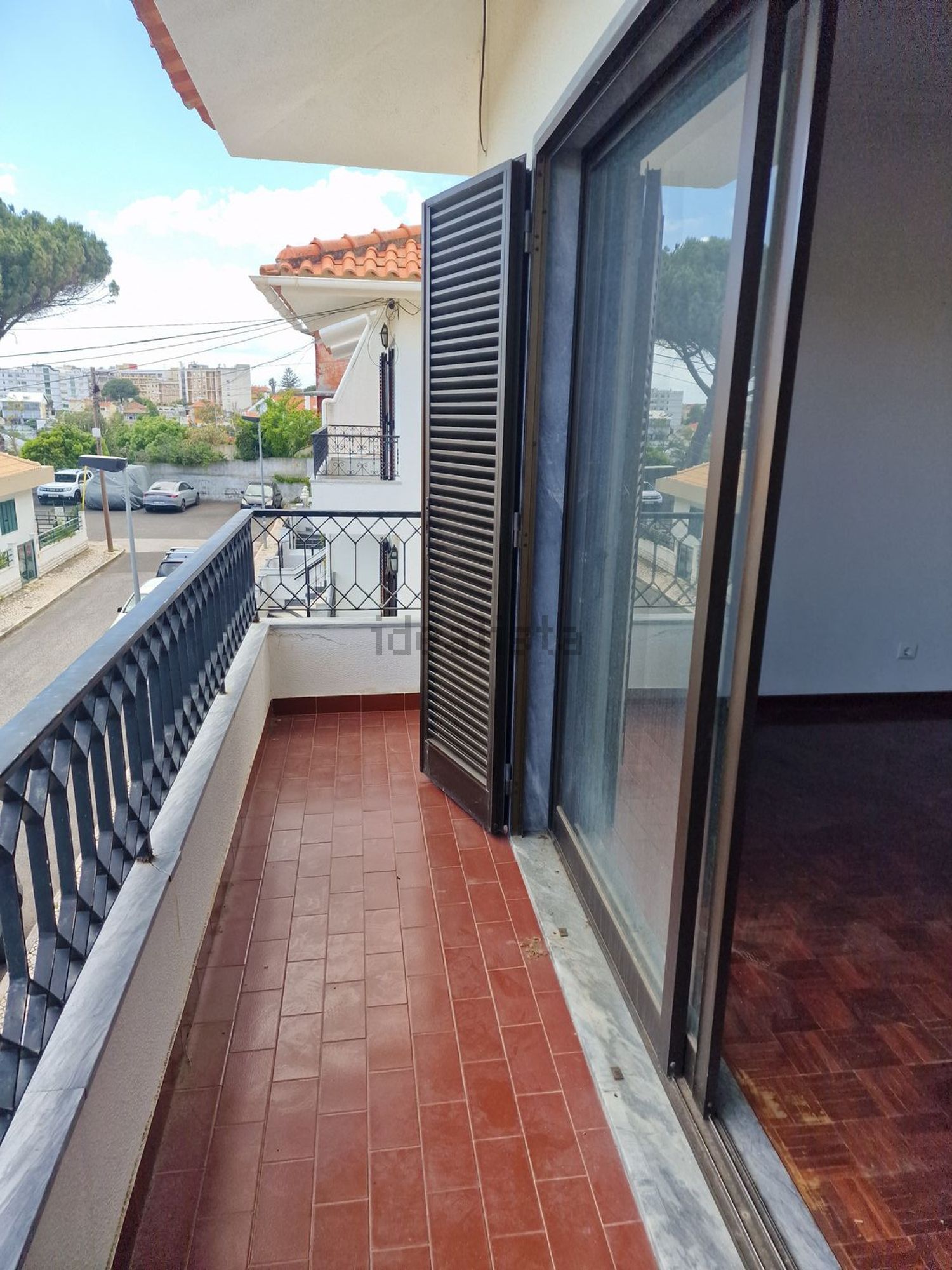 双拼别墅出售在Rua Fernando Namora, 6 - 露台