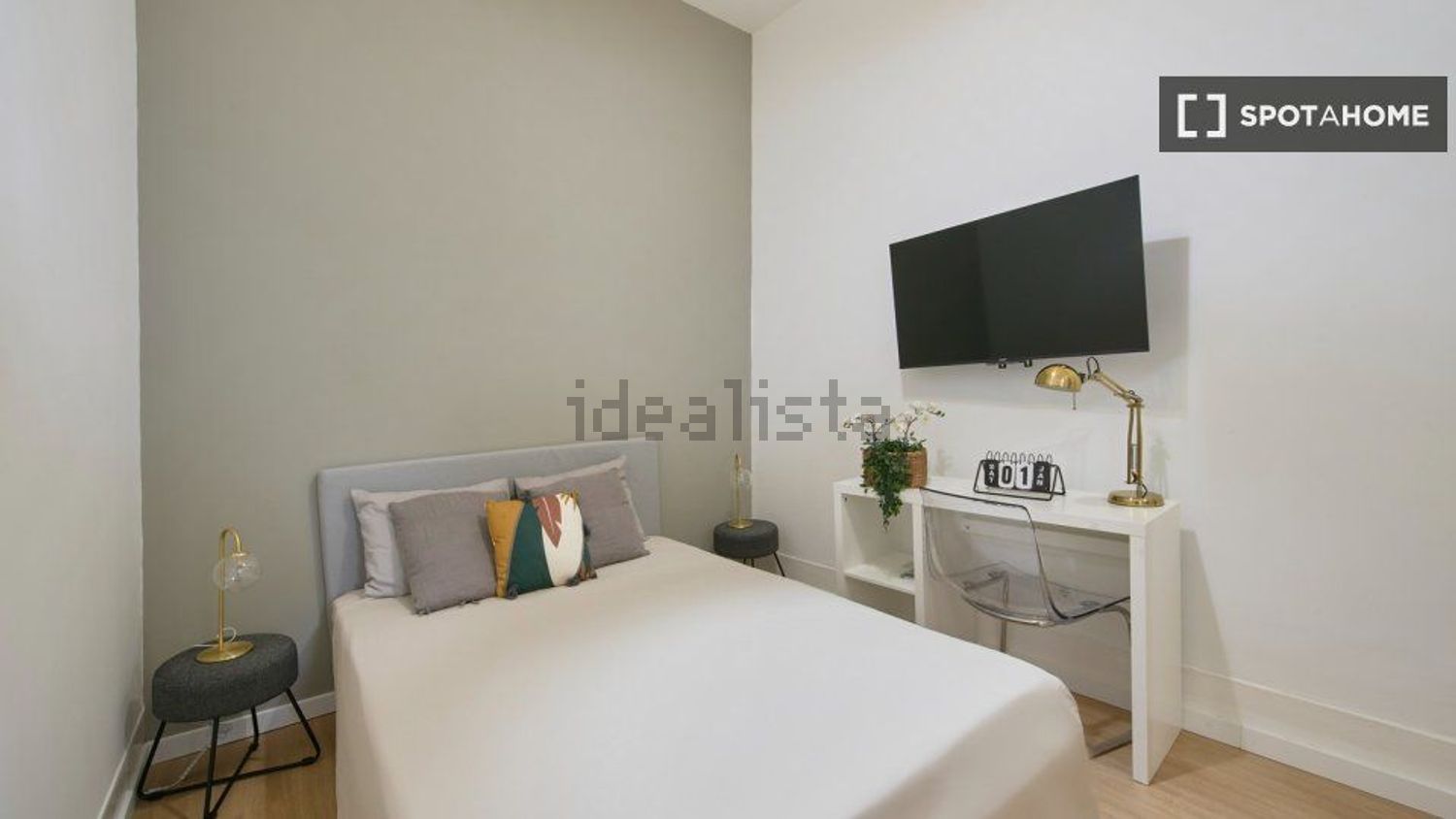 出租房间在Largo Vitorino Damásio - 客厅