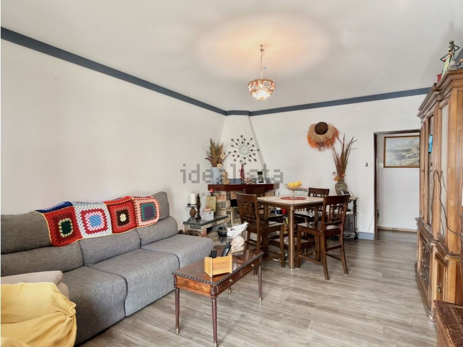 小楼房或独栋别墅出售在Rua Bernardo Martins - 客厅