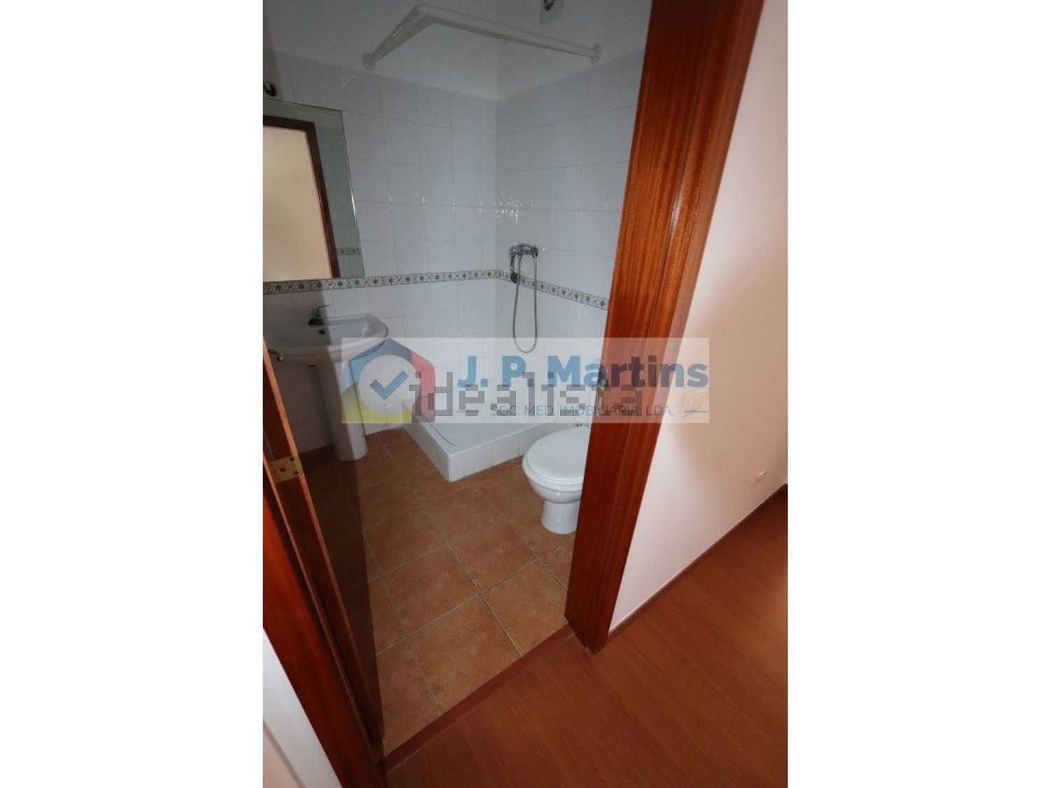 公寓 t3出售在Rua Ferrer Trindade, 5 - 卫生间
