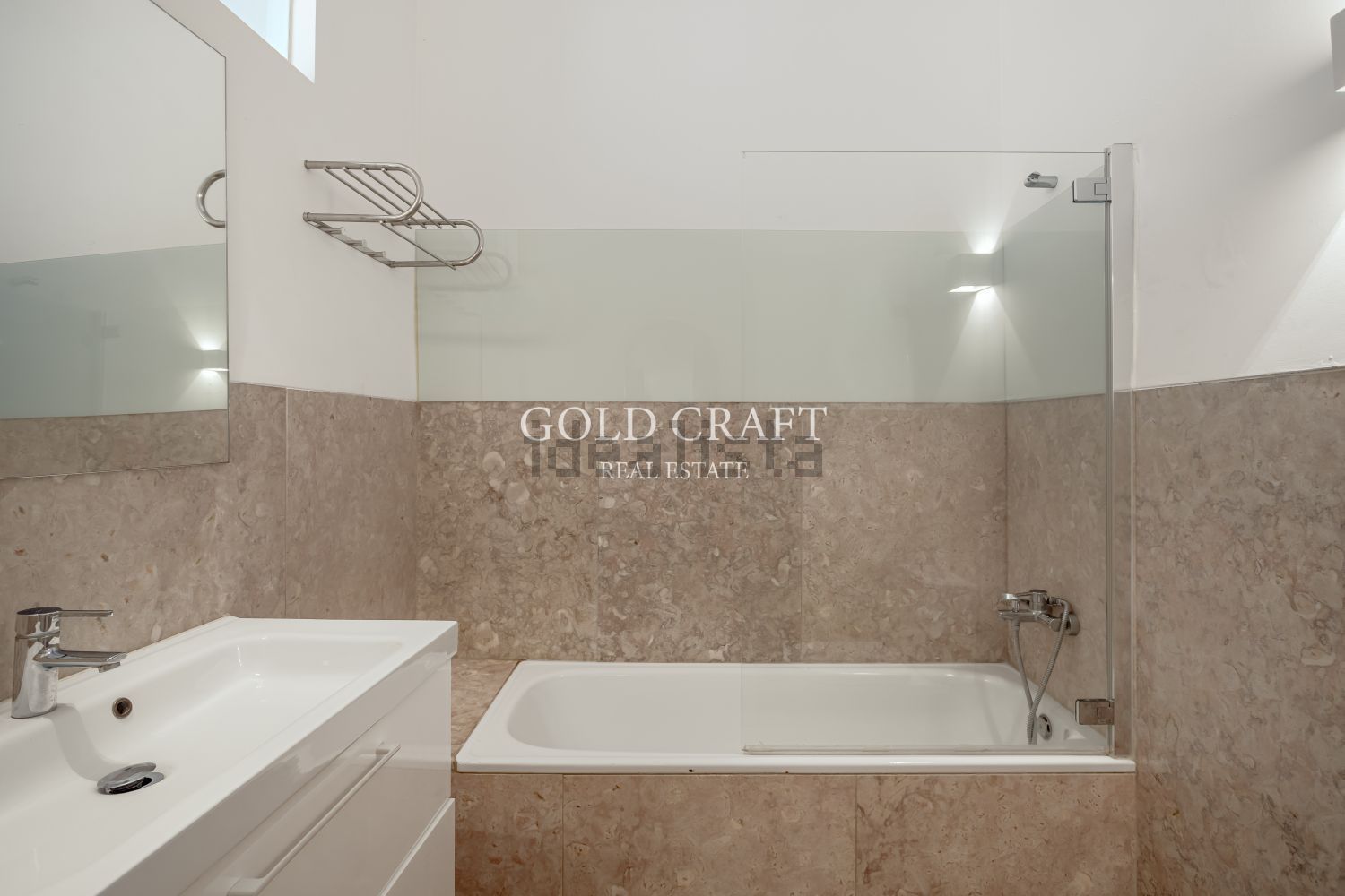 出租公寓 t3在Rua das Janelas Verdes - 卫生间