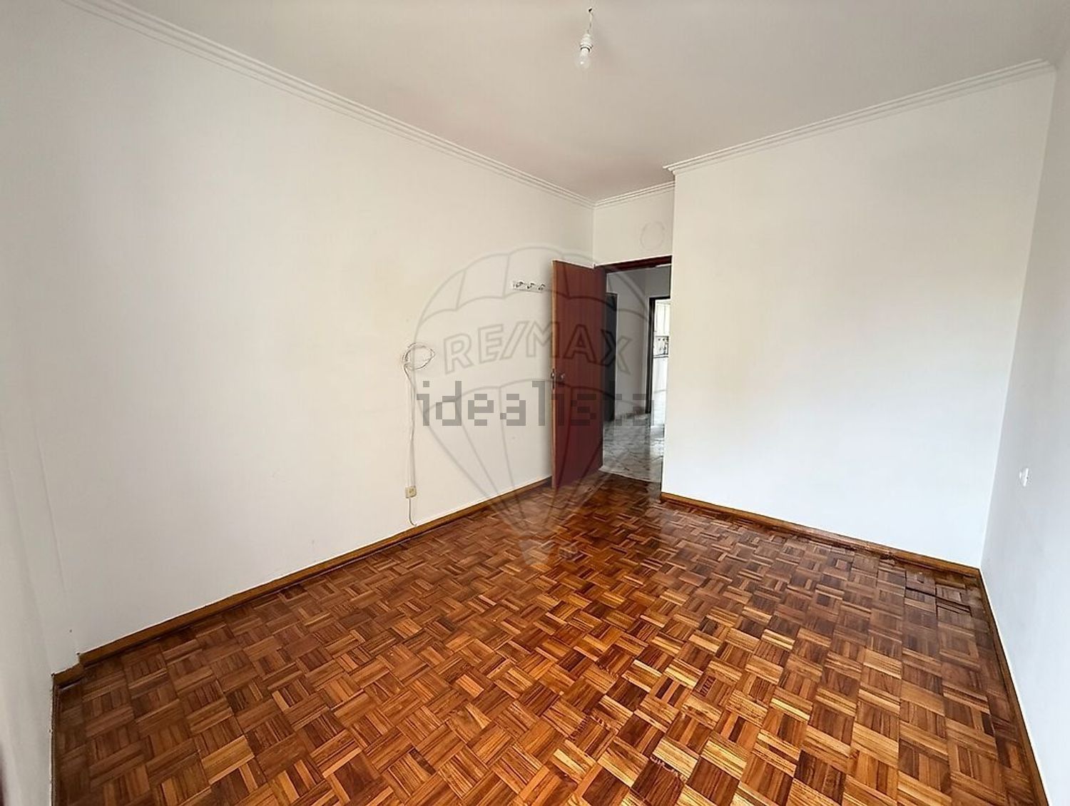 出租公寓 t2在Rua António Maria Bravo - 居住