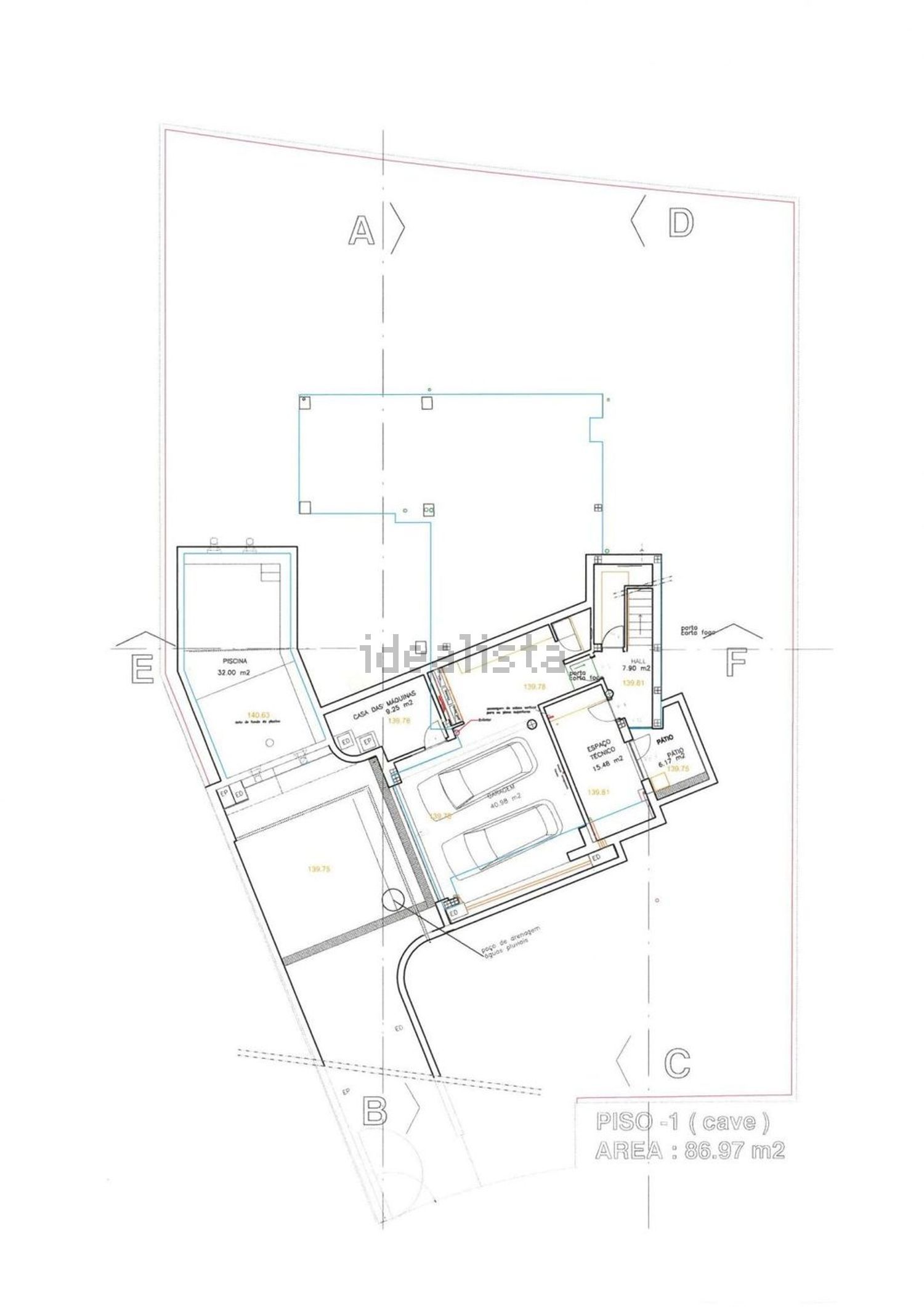 出租小楼房或独栋别墅在Rua Barruncheira - 平面图