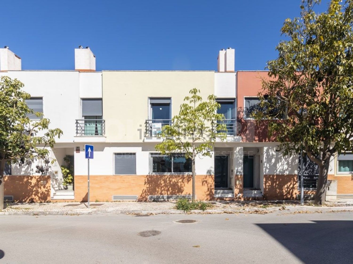 联排别墅出售在Rua Luís de Ataíde - 外立面