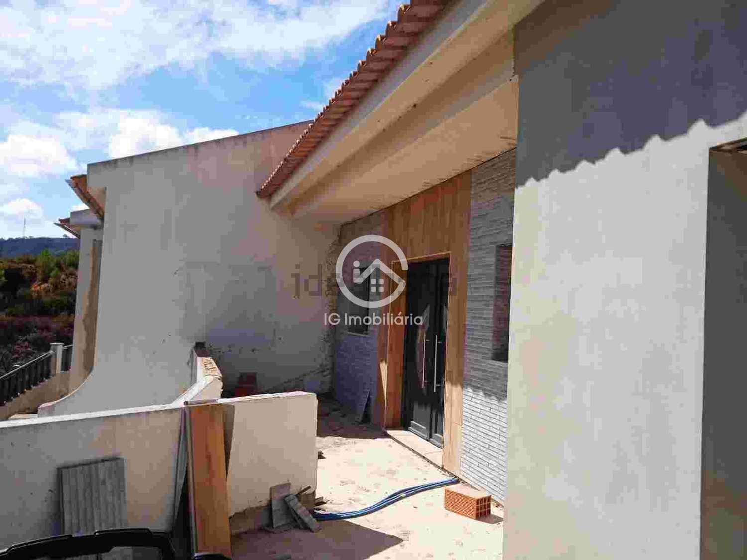 小楼房或独栋别墅出售在Centro - 照片