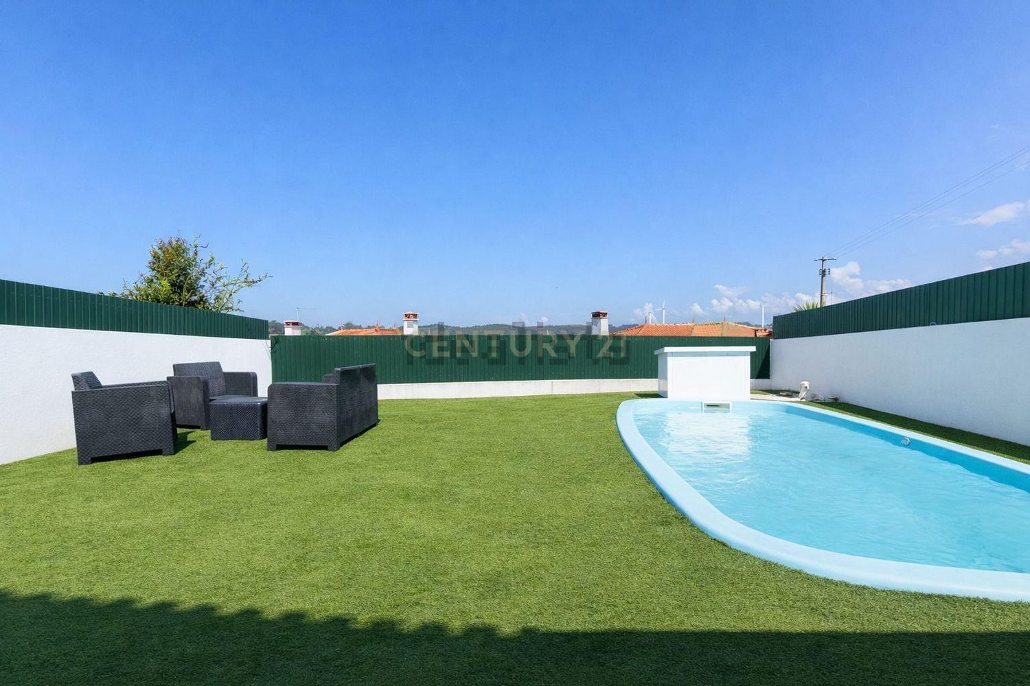 联排别墅出售在Rua do Mar à Vista s/n - 游泳池