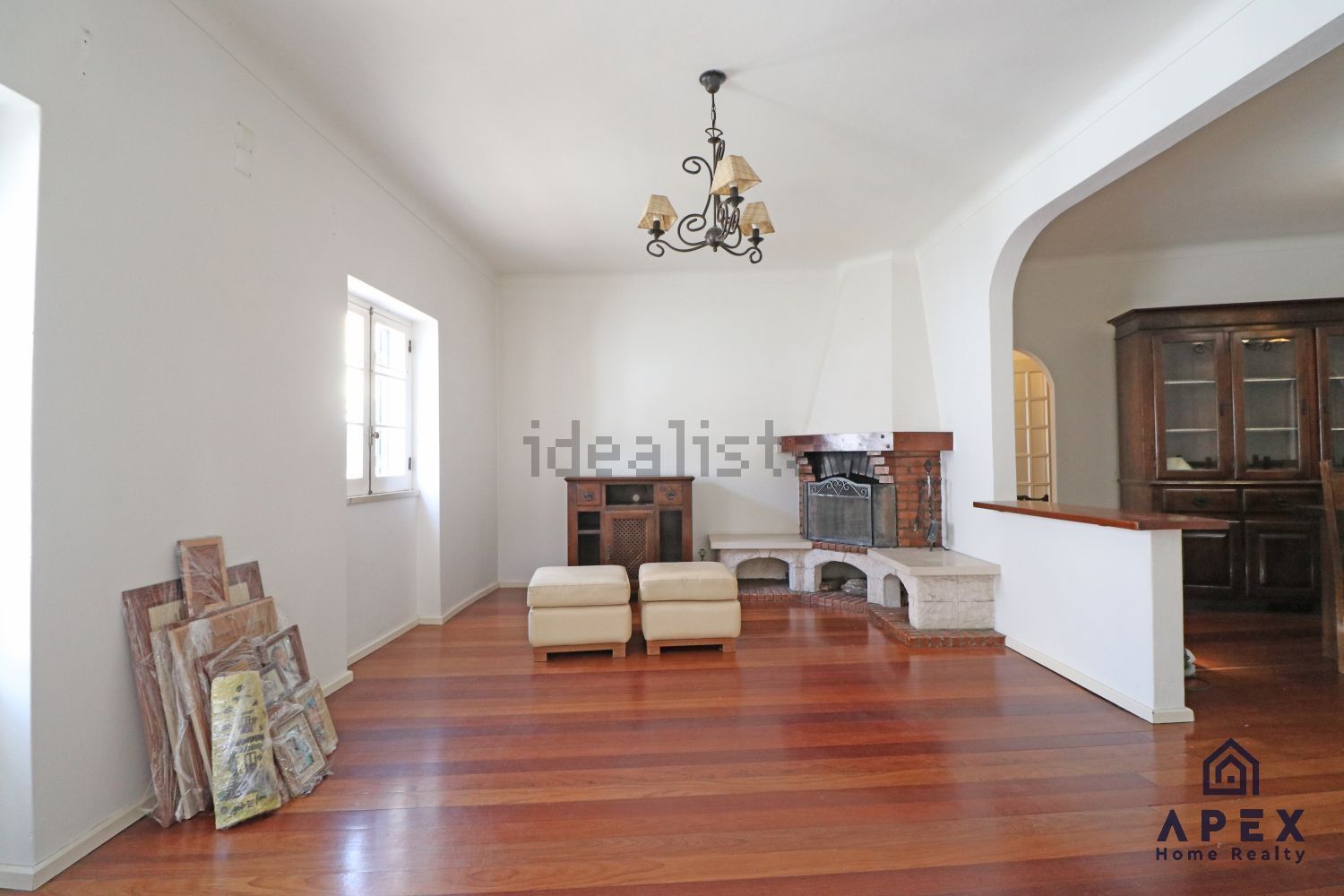 双拼别墅出售在Fanhões - 客厅