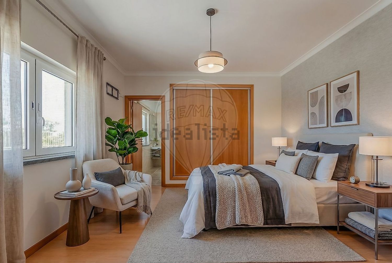 小楼房或独栋别墅出售在Rua do Rosmaninho - 卧室