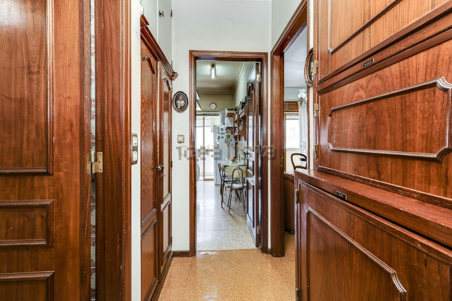 公寓 t1出售在Rua Montepio Geral s/n - 过道