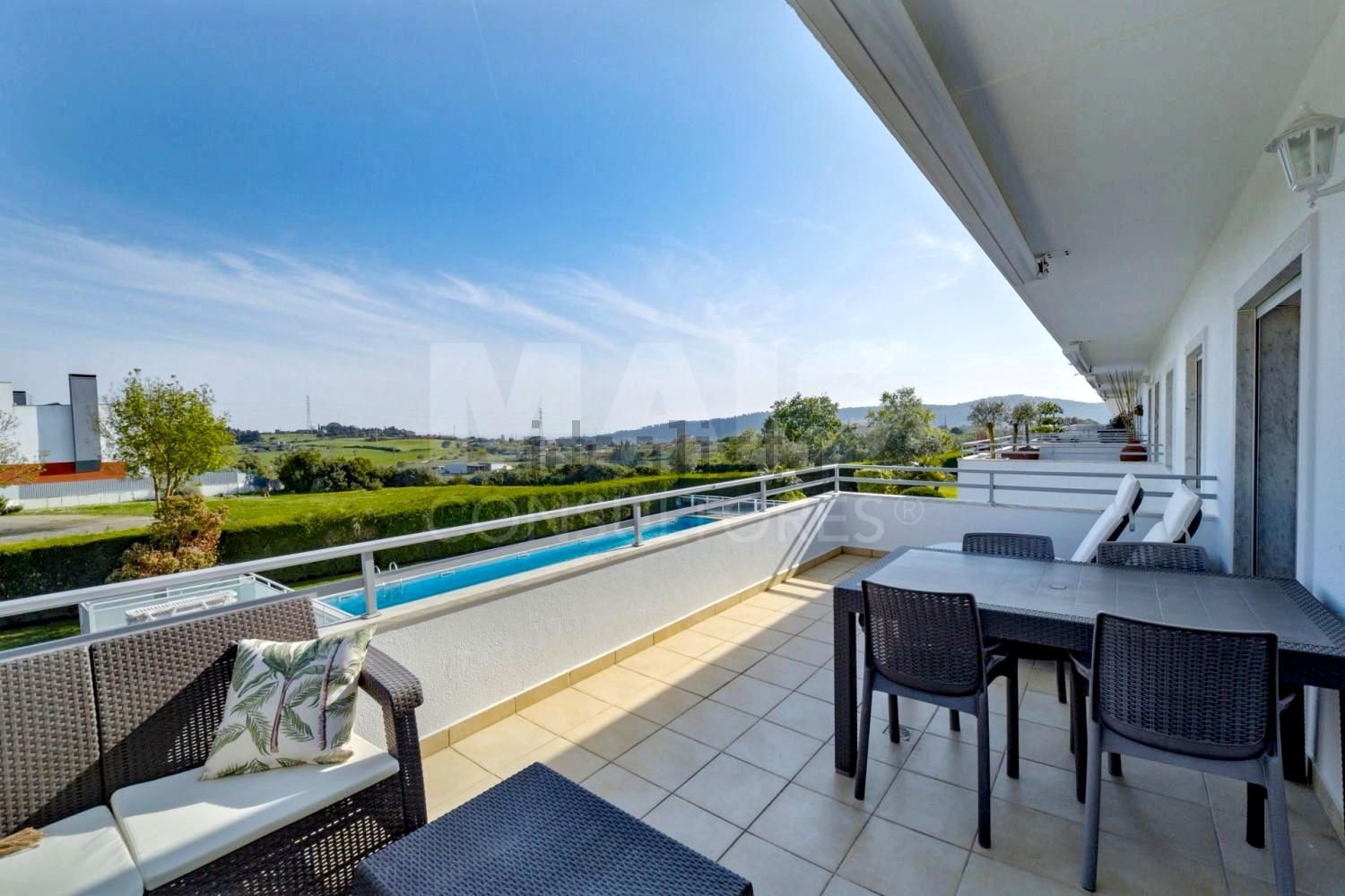 公寓 t4出售在Rua Alexandre Herculano - 阳台