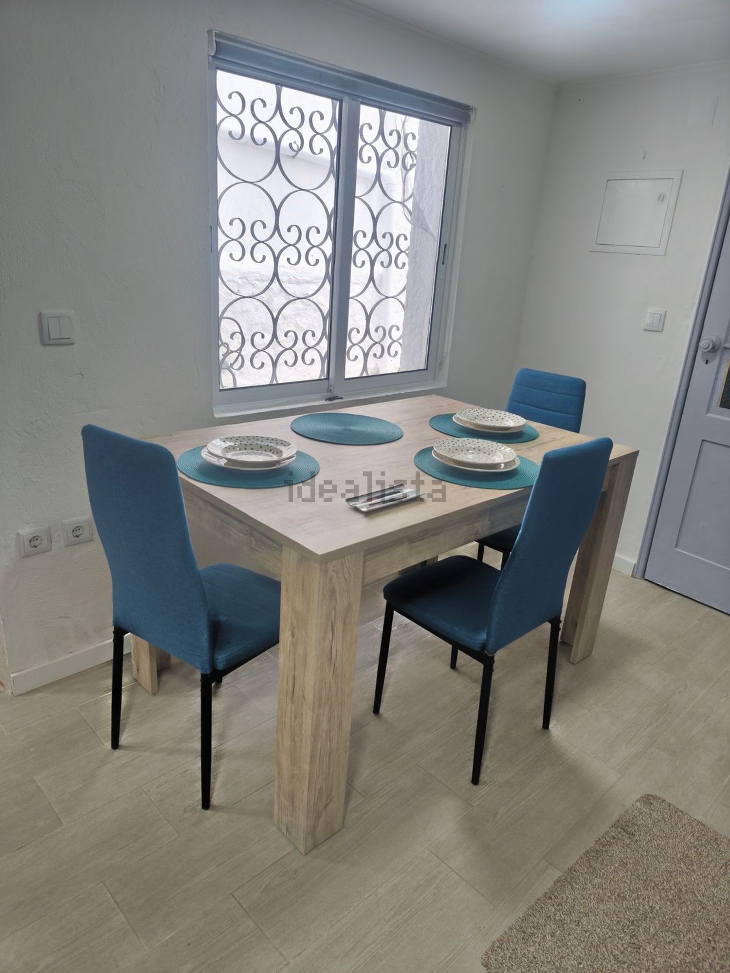 出租t0（单人公寓）在Rua Luísa Neto Jorge, 14 - 客厅