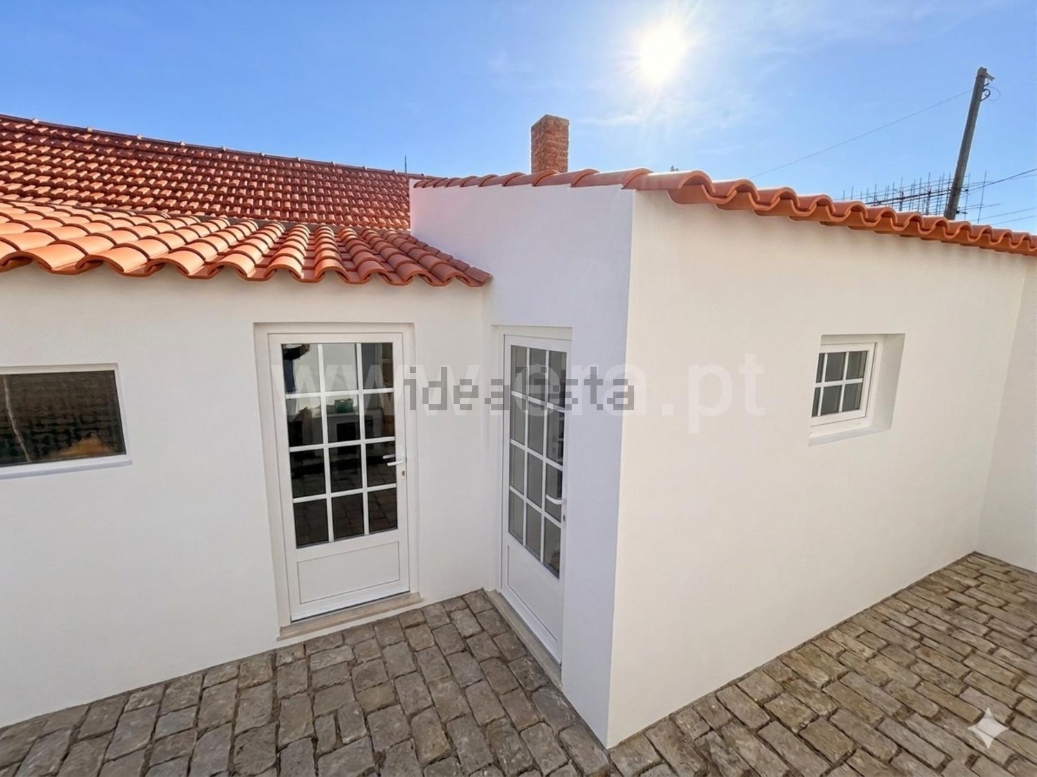 双拼别墅出售在Rua Principal - 外立面