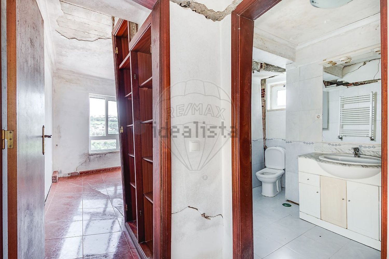 小楼房或独栋别墅出售在Estrada do Casal Sequeiro - 卫生间