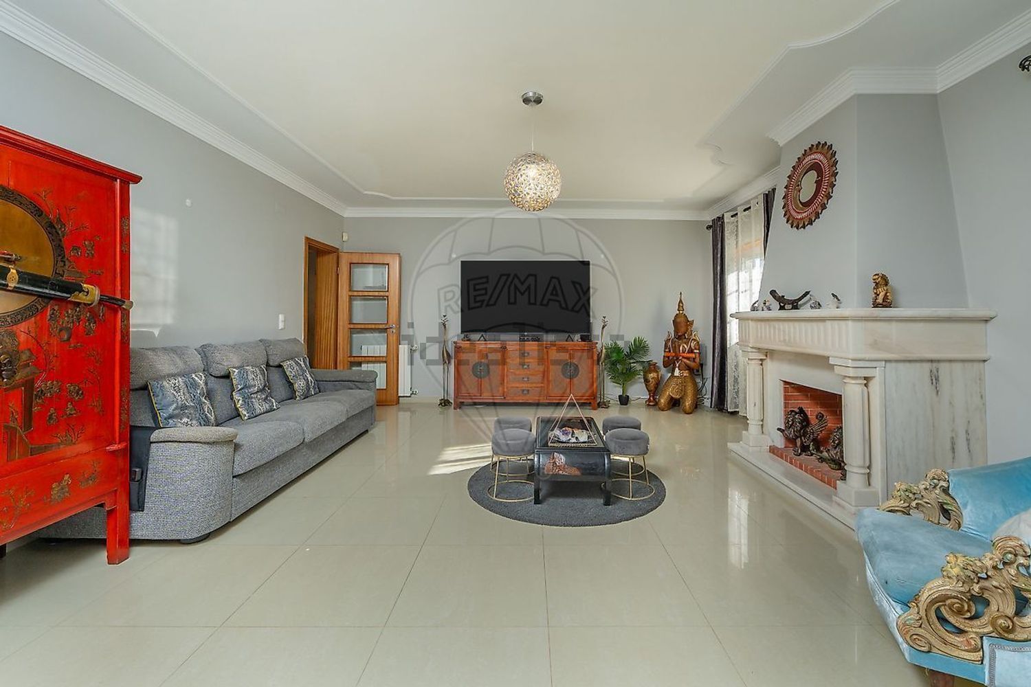 小楼房或独栋别墅出售在Rua do Campo da Bola - 客厅