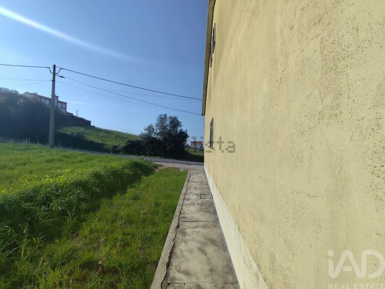 小楼房或独栋别墅出售在Lamas e Cercal - 周边