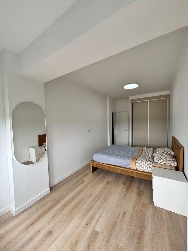 出租房间在Rua Paulo Reis Gil, 51