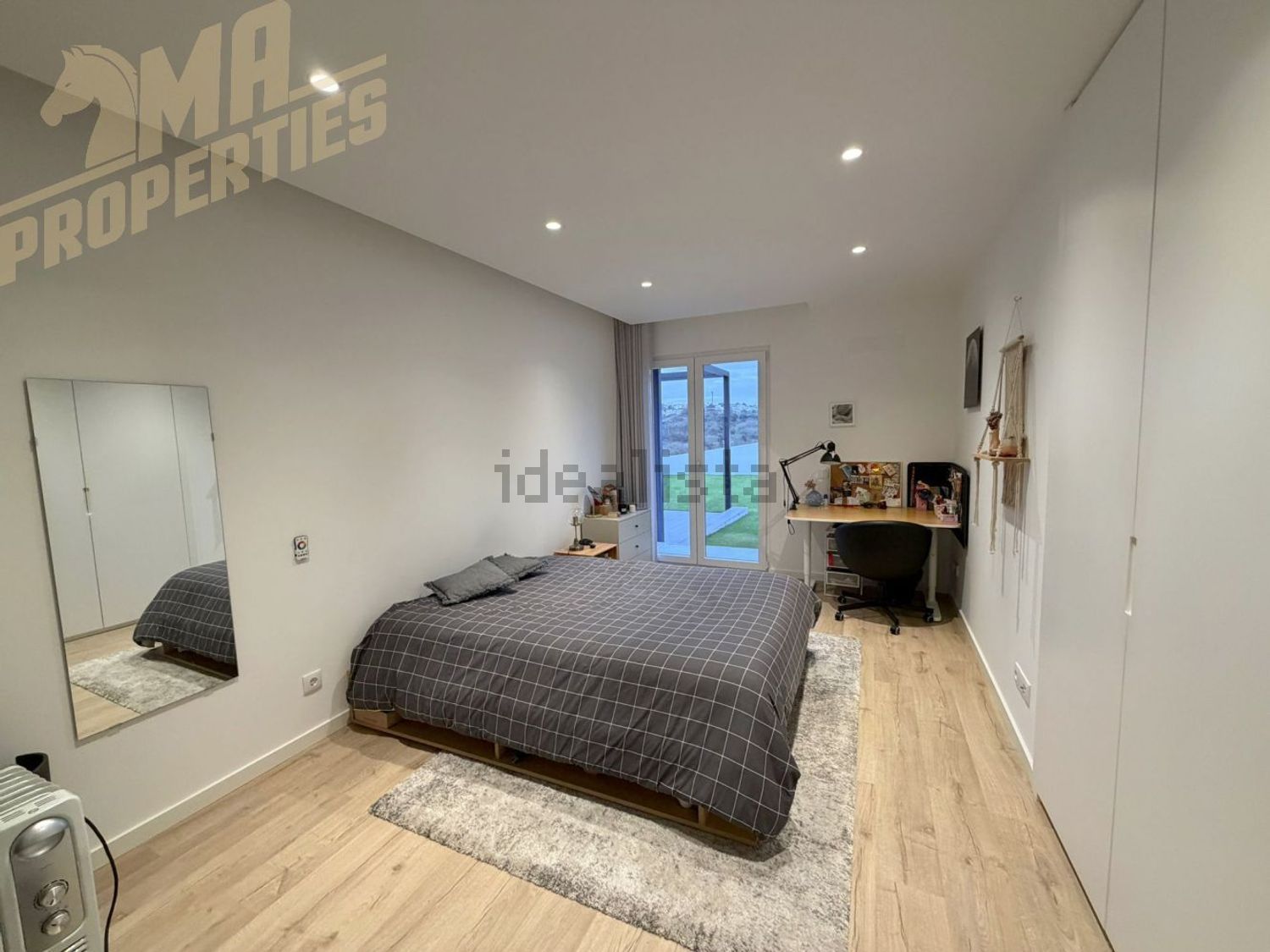 小楼房或独栋别墅出售在Rua da Mandinga, 20 - 卧室