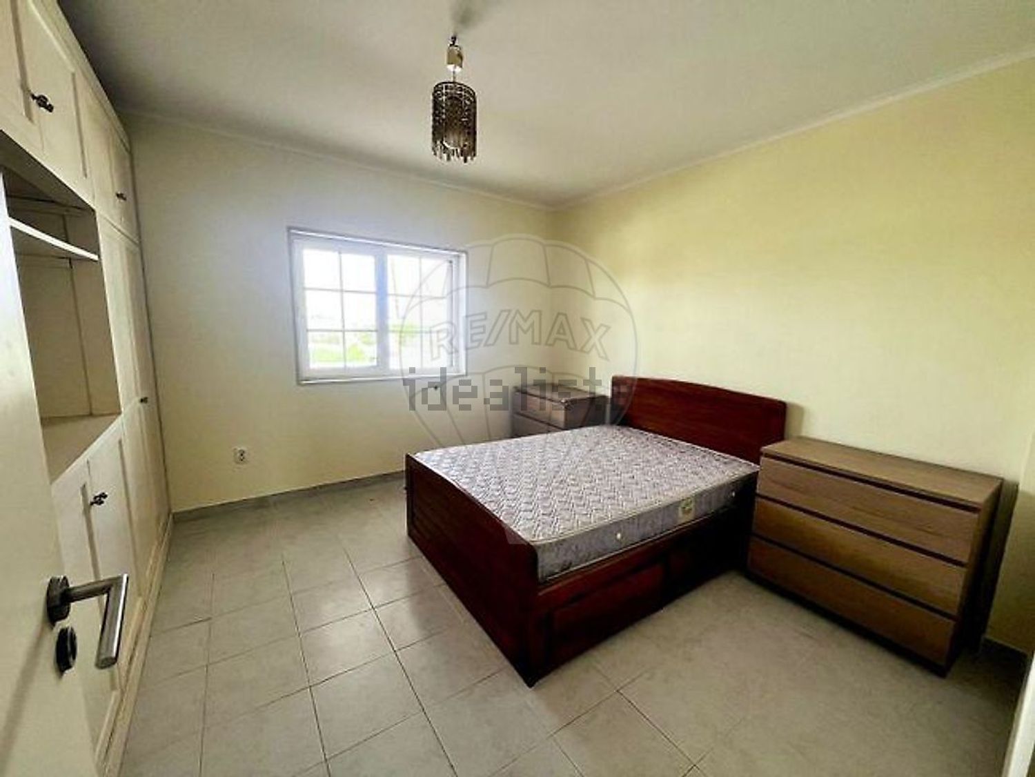 小楼房或独栋别墅出售在Rua do Cabeço - 卧室