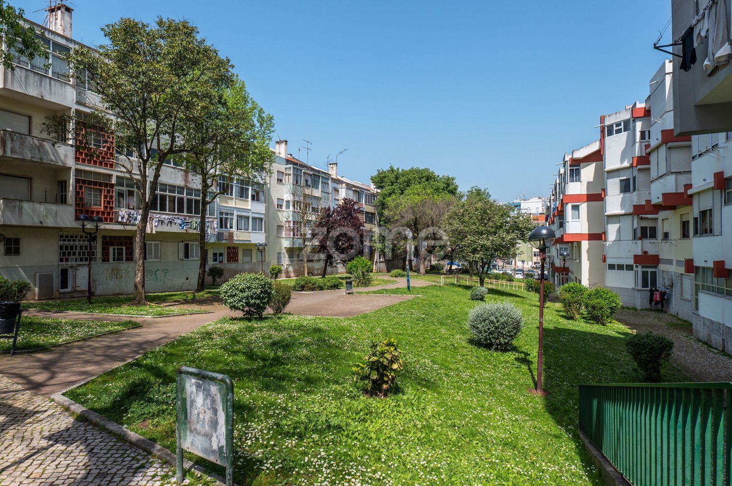 公寓 t4出售在Reboleira - 详情