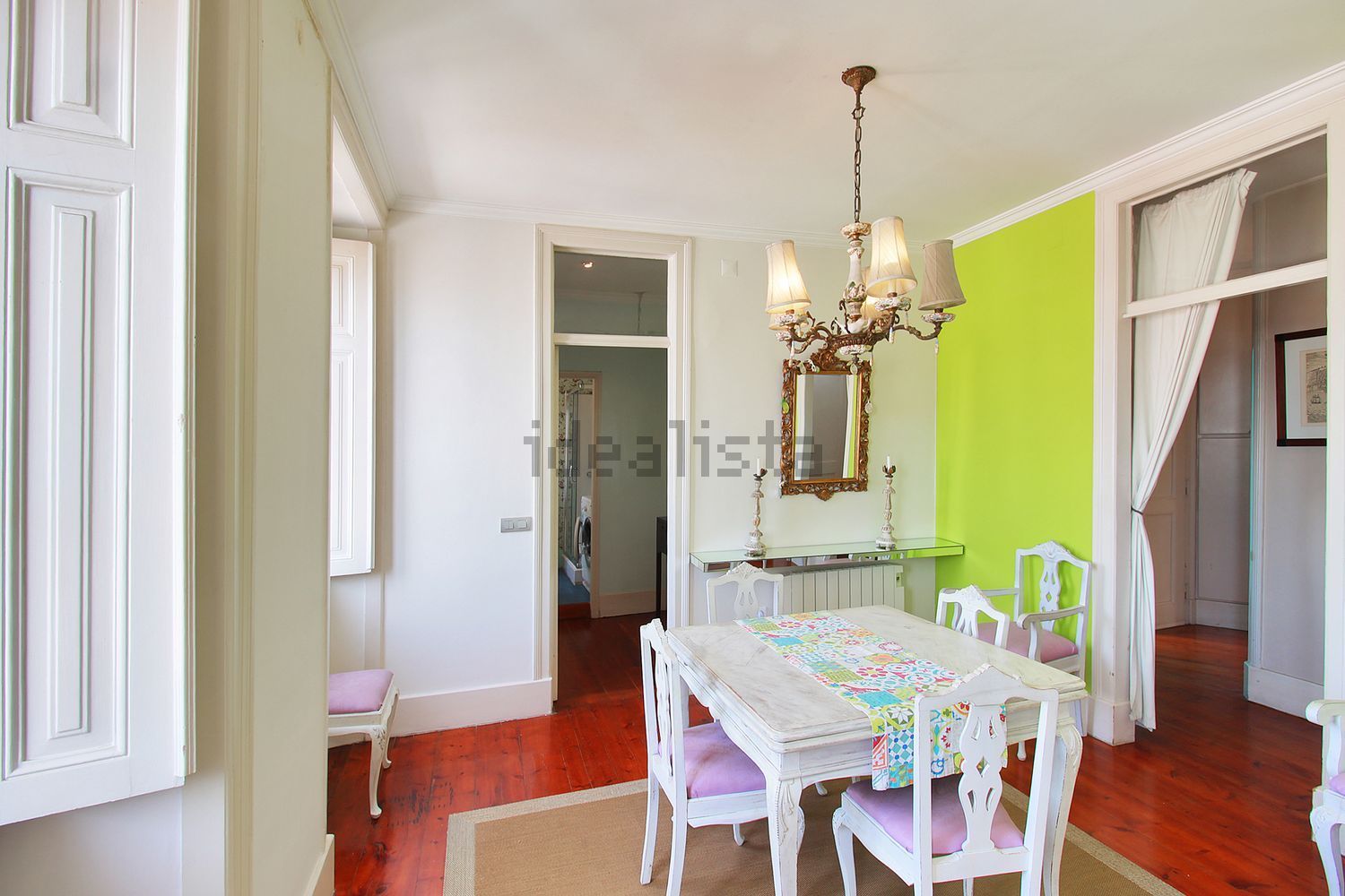 复式公寓出售在Rua das Taipas - 餐厅