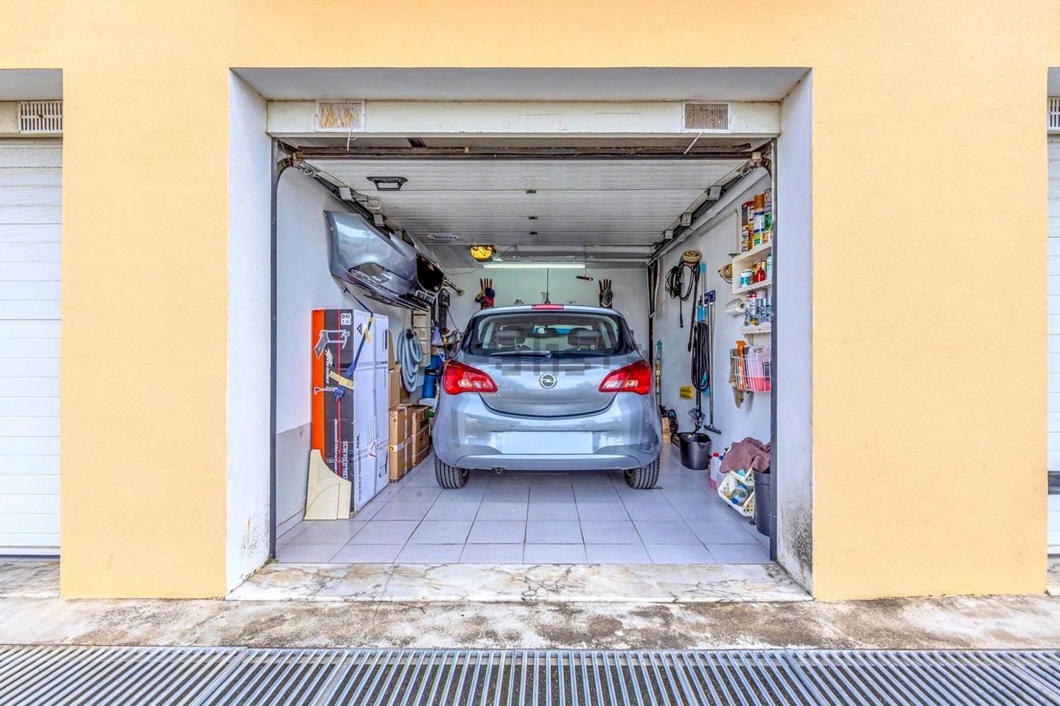 公寓 t1出售在Praceta José Viana, 18 - 停车位