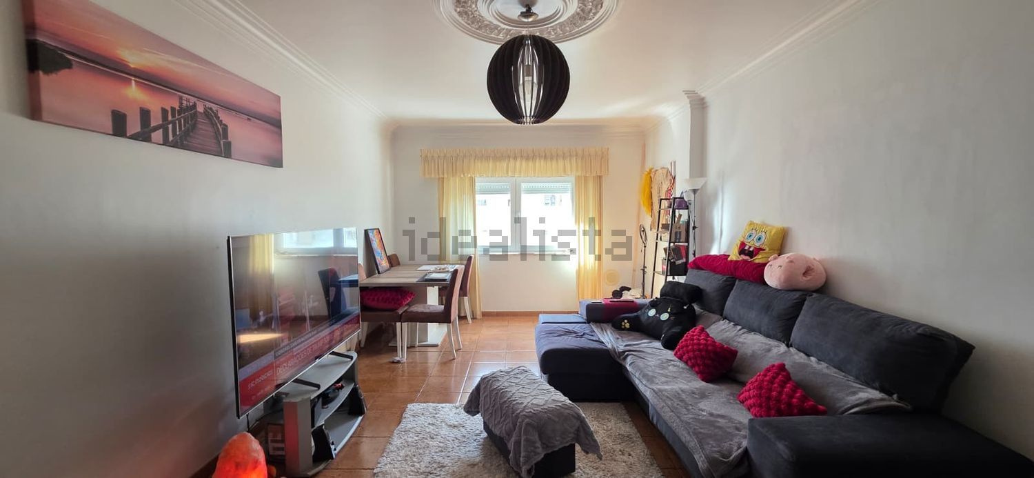 出租公寓 t2在Alameda Santa Marta do Pinhal - 客厅