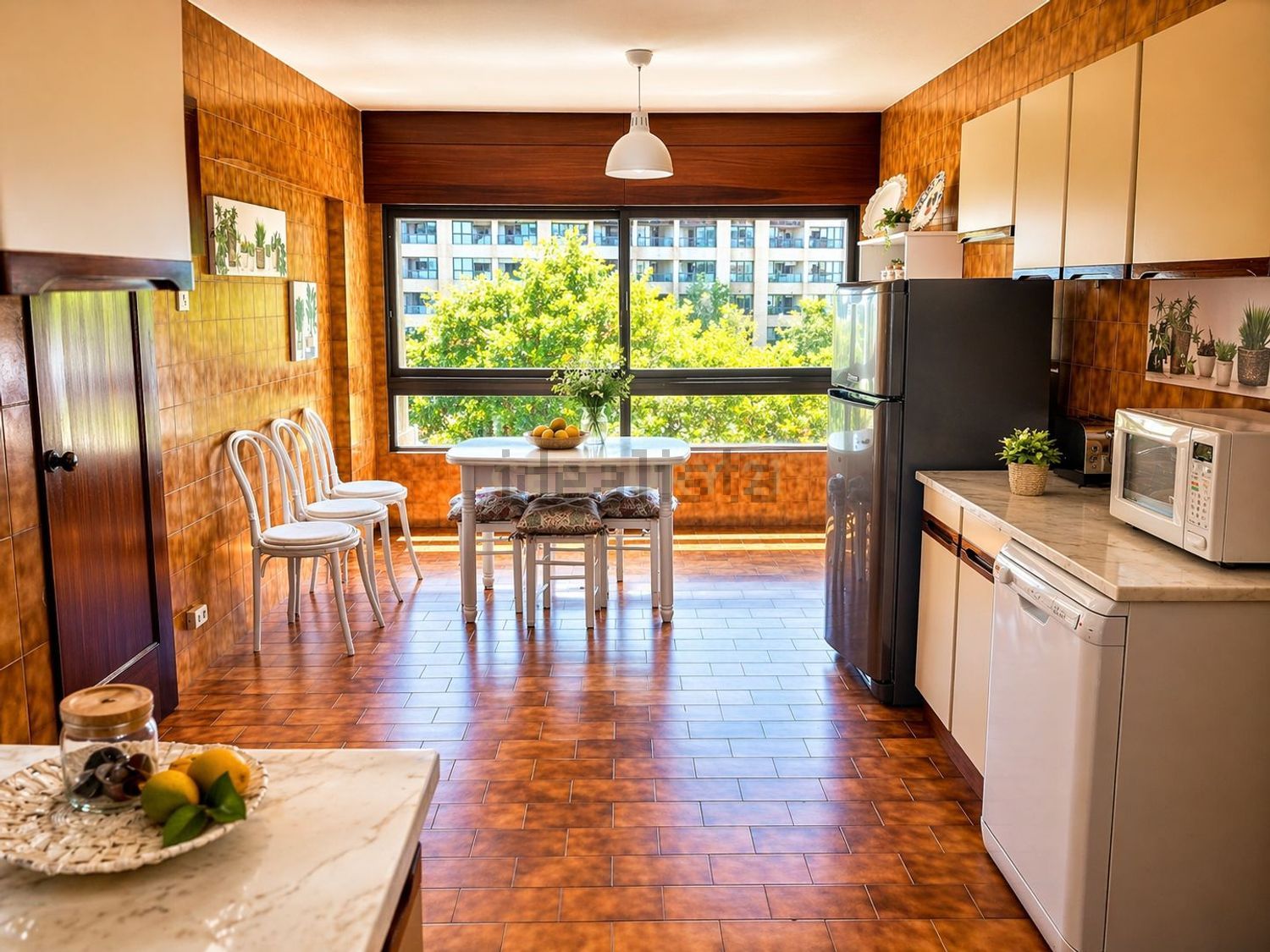 出租公寓 t4在Rua Professor Fernando da Fonseca, 4 - 客厅