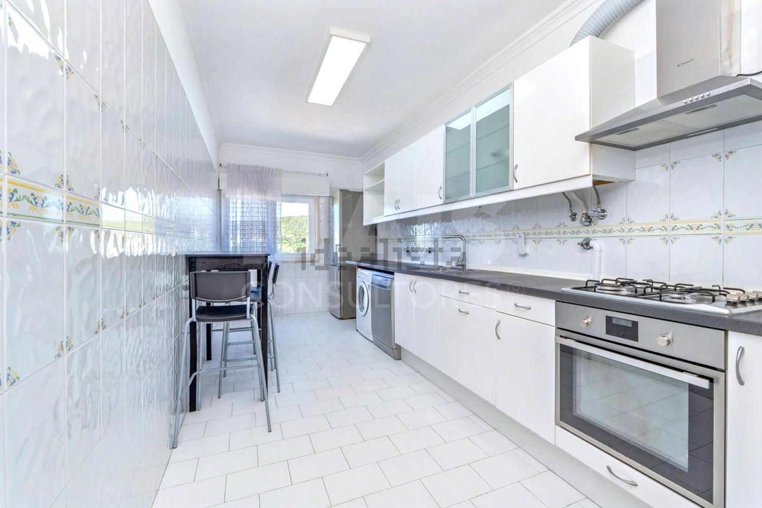 公寓 t2出售在Rua Abel Salazar - 厨房