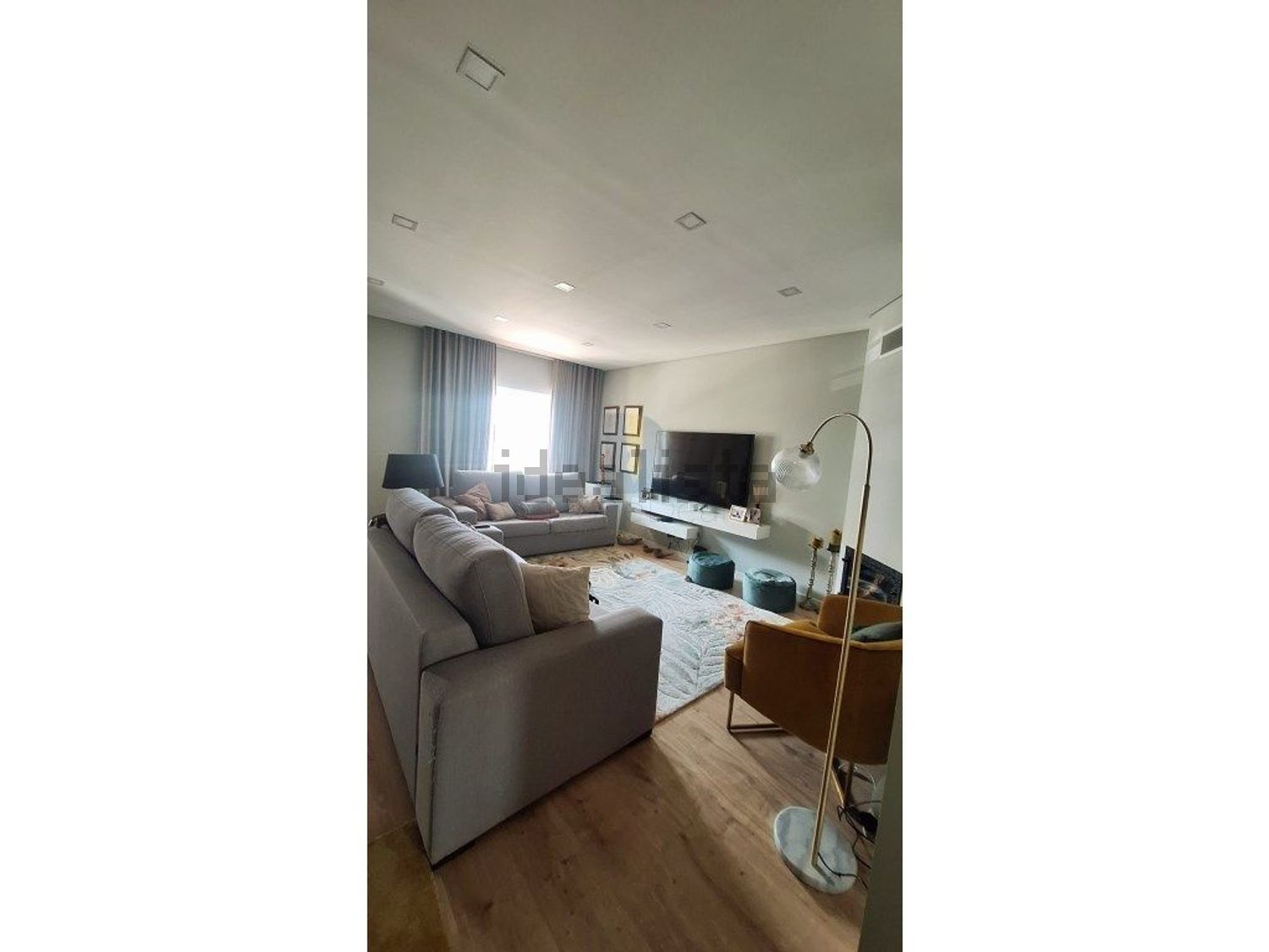 小楼房或独栋别墅出售在Rua Fernando Pessoa - 客厅