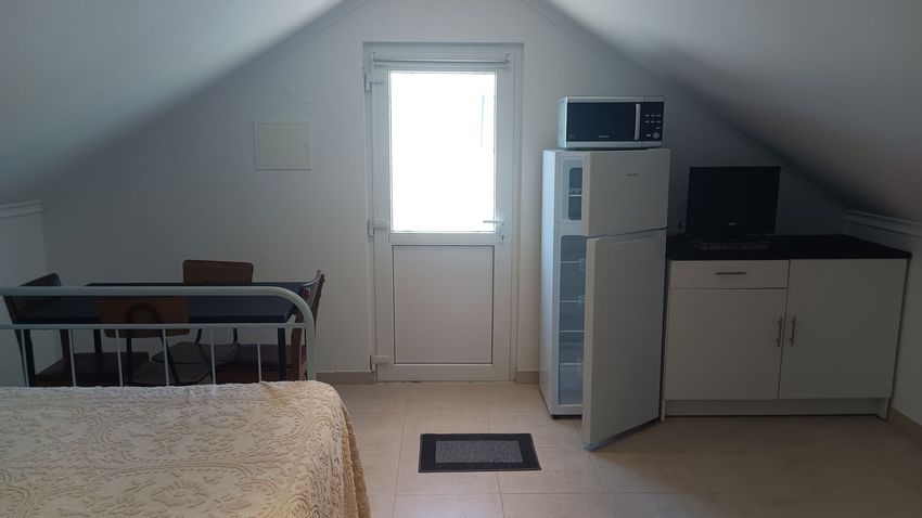 出租房间在Rua Primeiro de Maio, 30