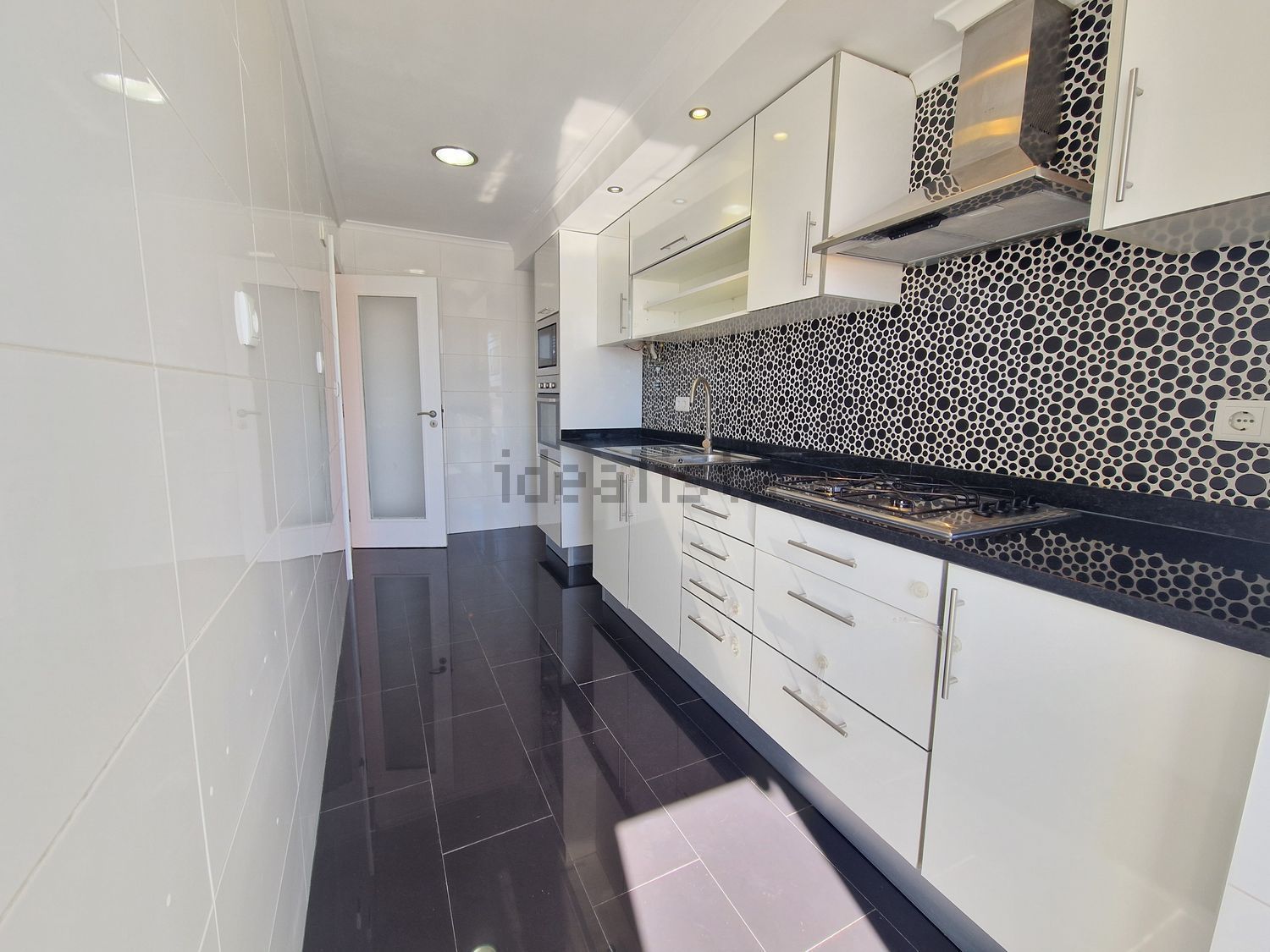 公寓 t2出售在Rua Morais Soares, 3 - 厨房