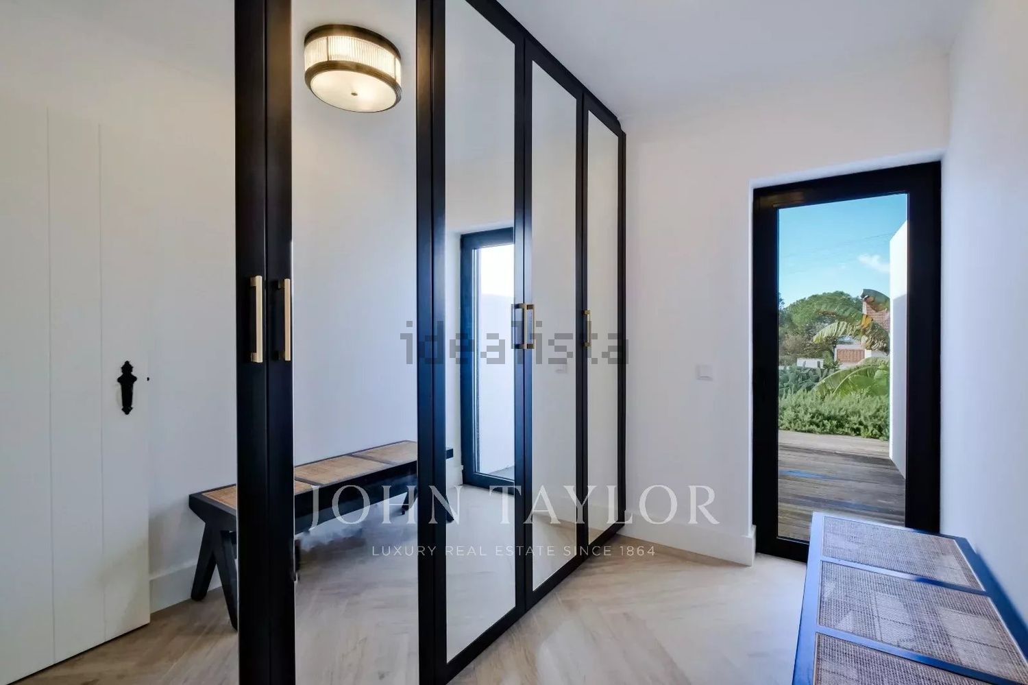 小楼房或独栋别墅出售在Rua de Melides - 过道