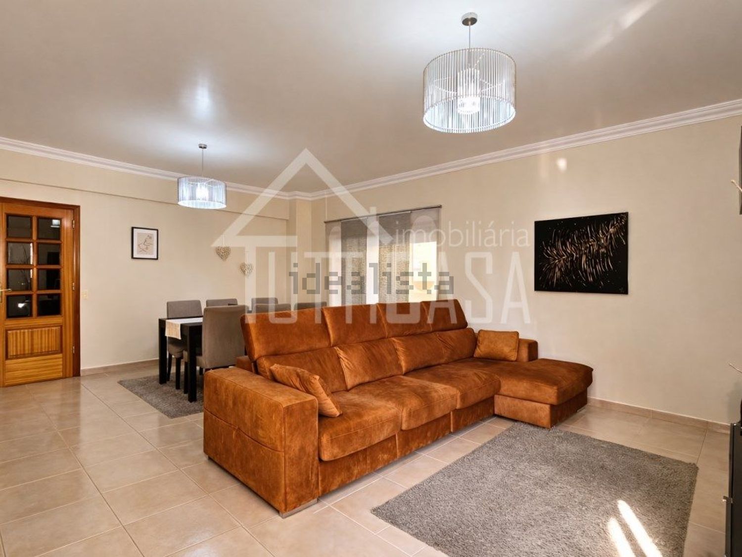 公寓 t2出售在Rua Francisco Pereira Júnior - 客厅