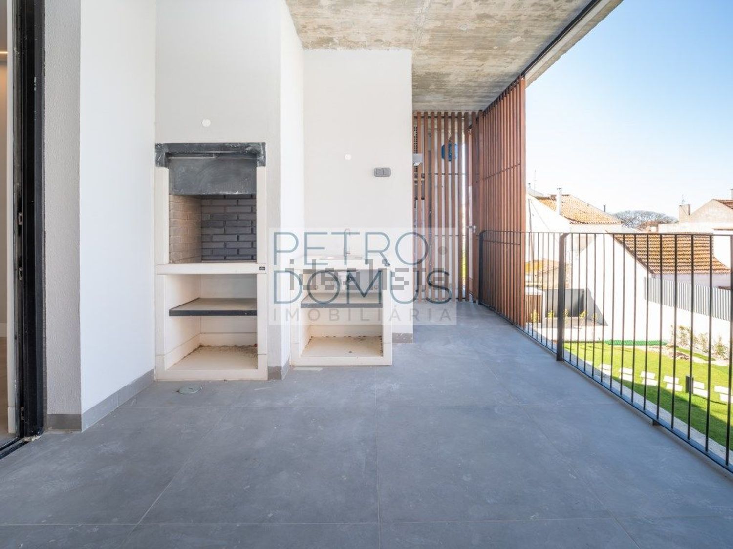 公寓 t2出售在Rua Padre Francisco António Ferreira - 照片