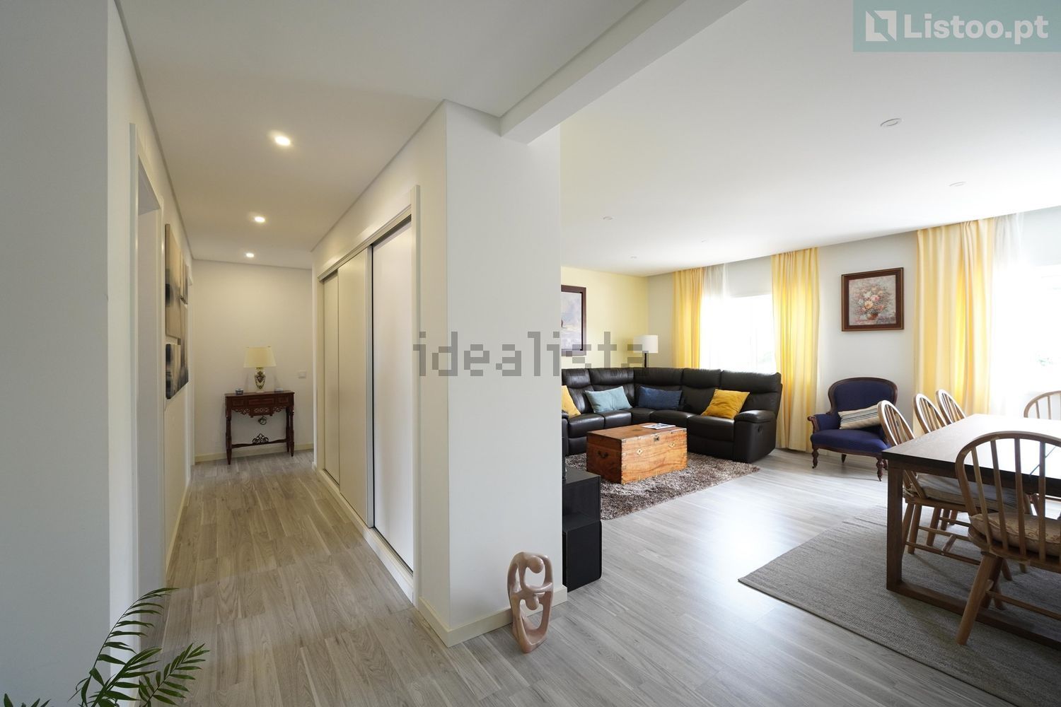 公寓 t3出售在Rua da Urmeirada - 客厅