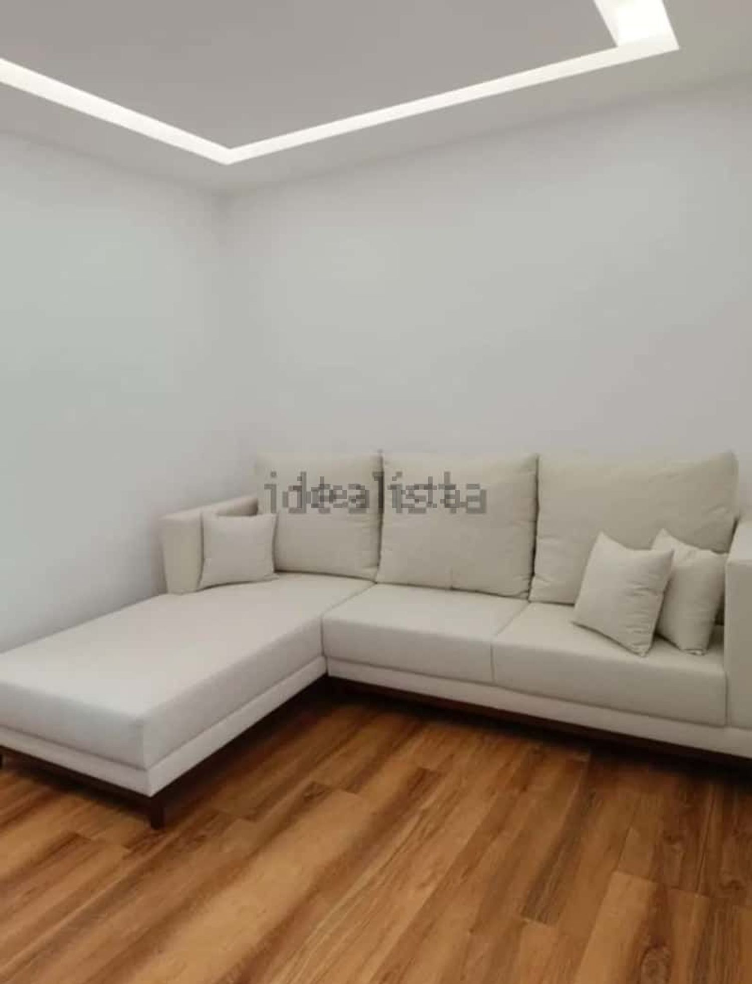 出租公寓 t2在Rua David Lopes, 36 - 客厅