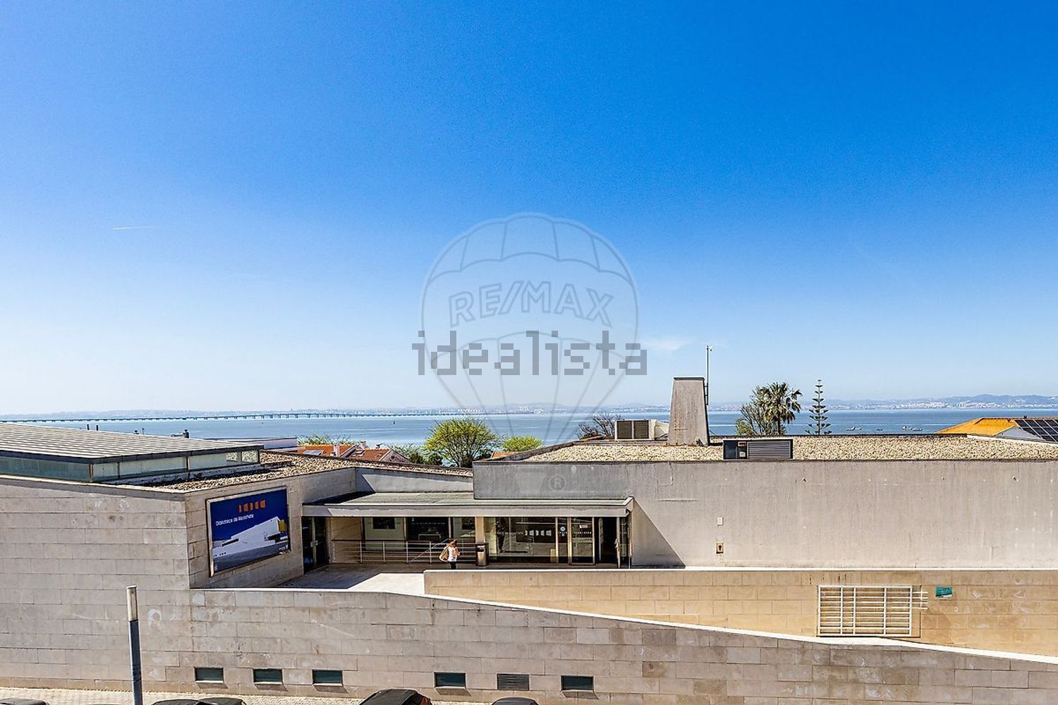 公寓 t2出售在Rua Professor Leite da Cunha - 阳台