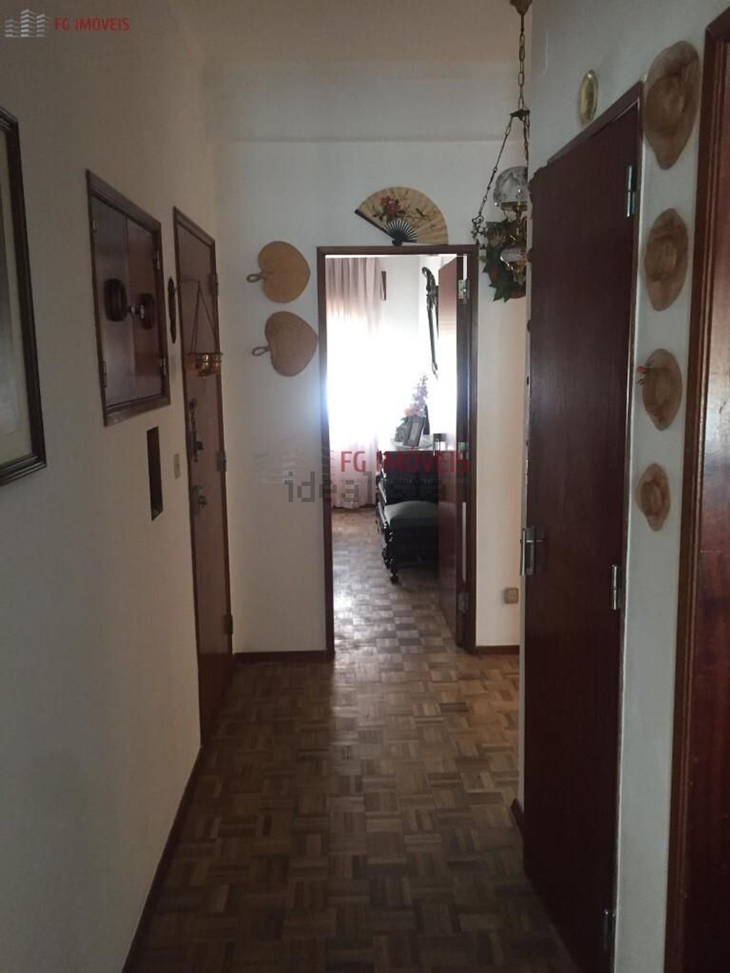 公寓 t2出售在Rua José Elias Garcia - 过道