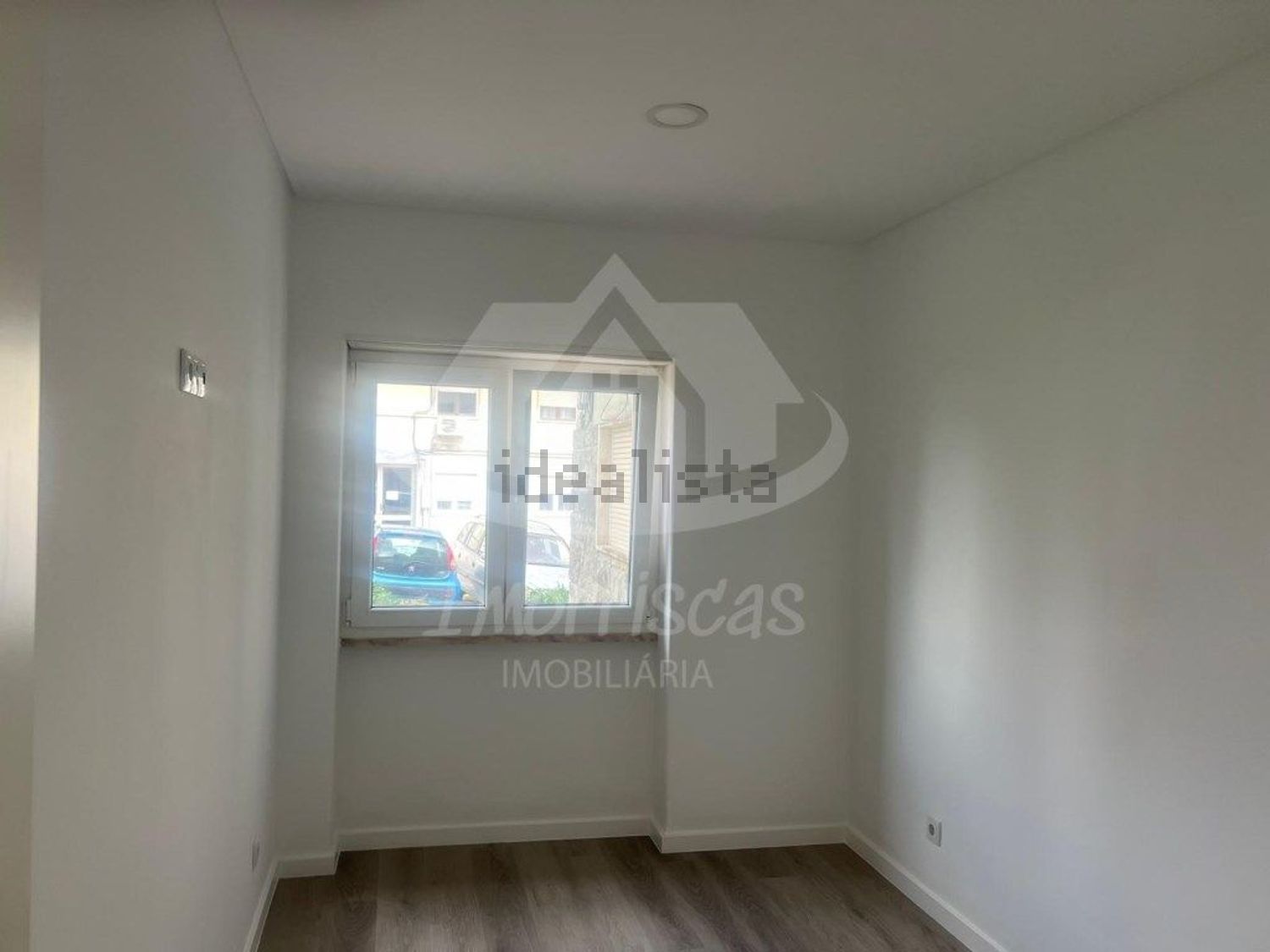 公寓 t2出售在Rua Cidade da Horta, 5 - 卧室