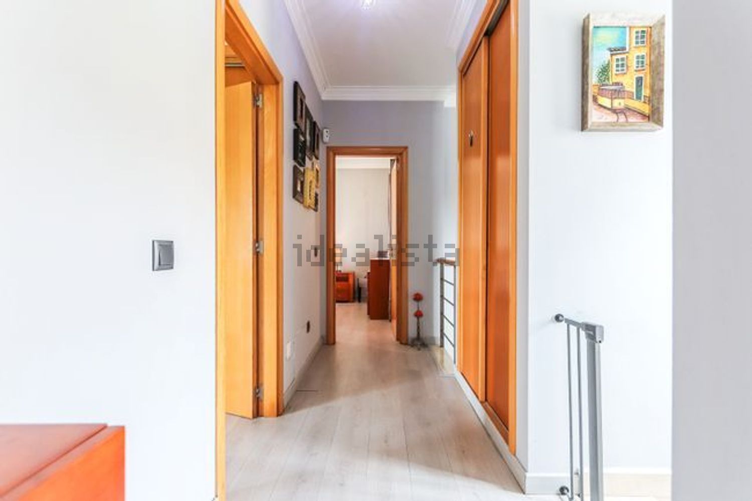 小楼房或独栋别墅出售在Praceta Santo António - 过道