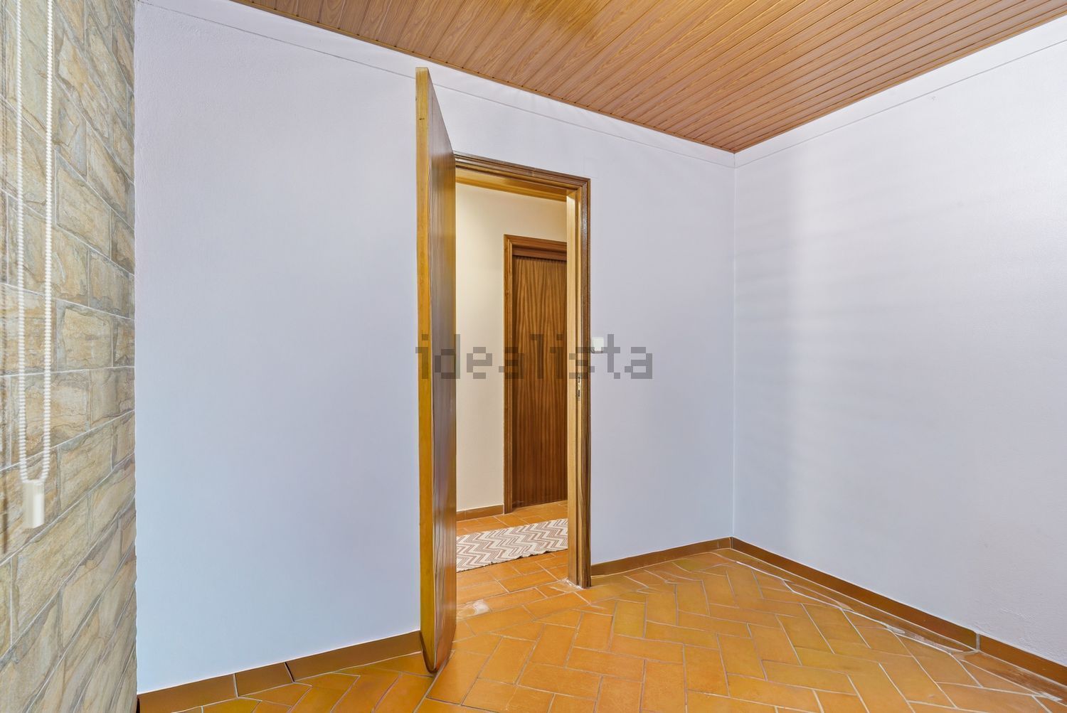 联排别墅出售在Rua Principal, 8 - 过道