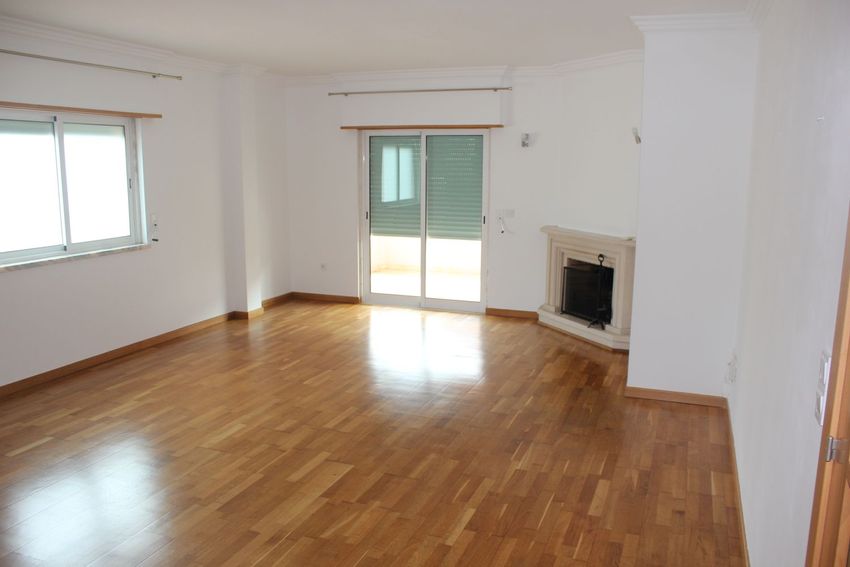 出租公寓 t3在Rana